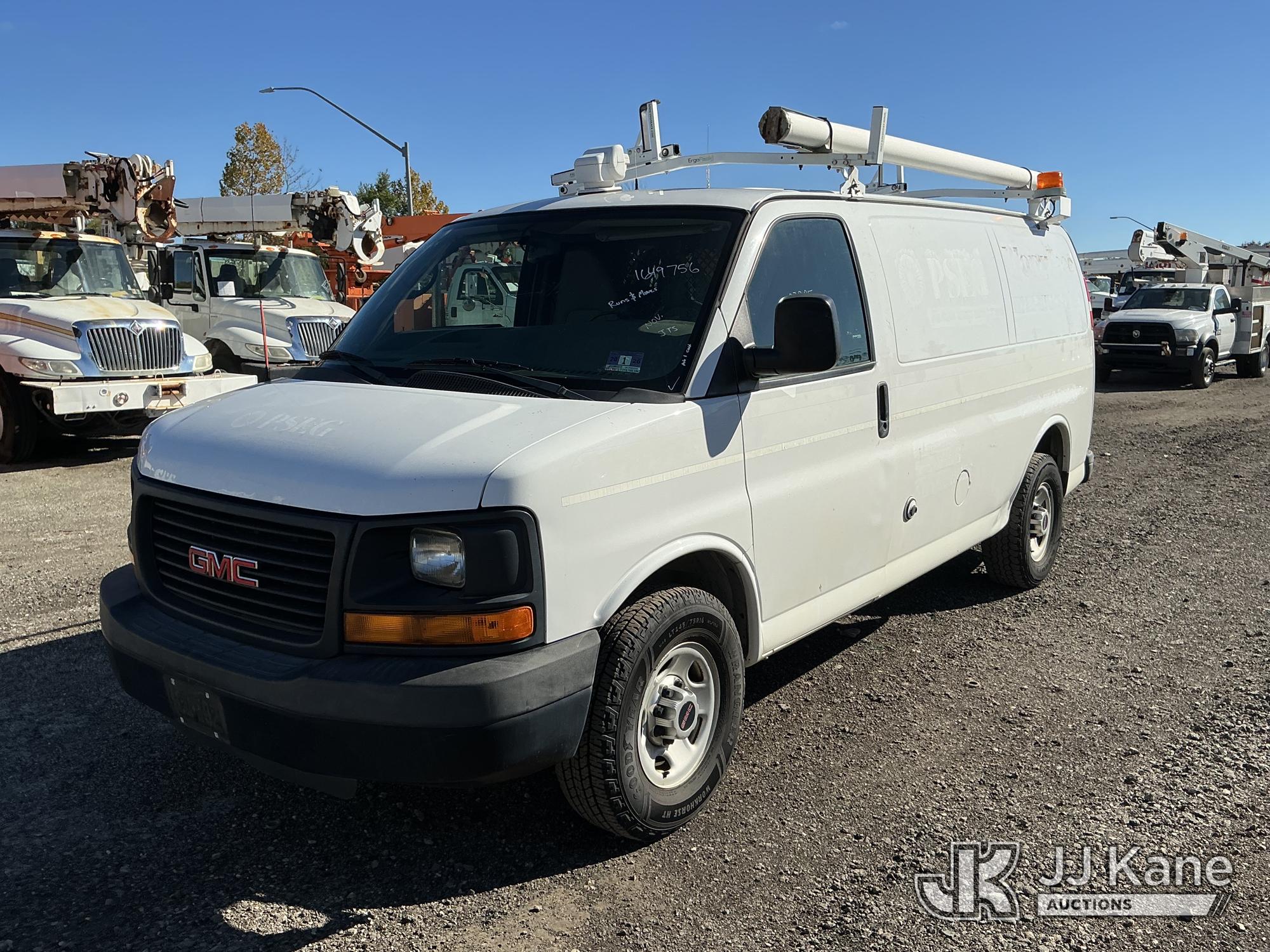 Photo of 2015 GMC Savana G3500