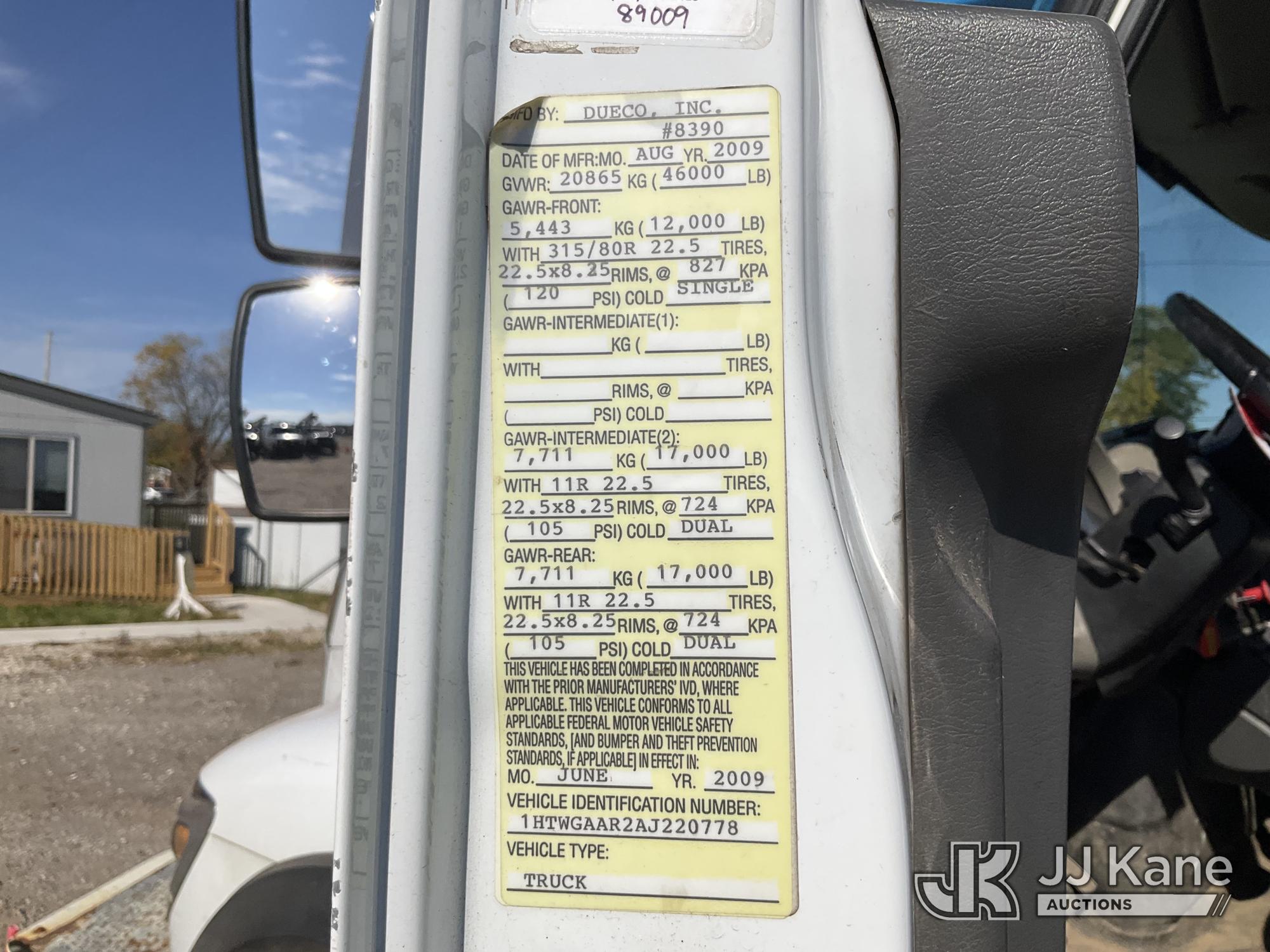 2010 International 7400