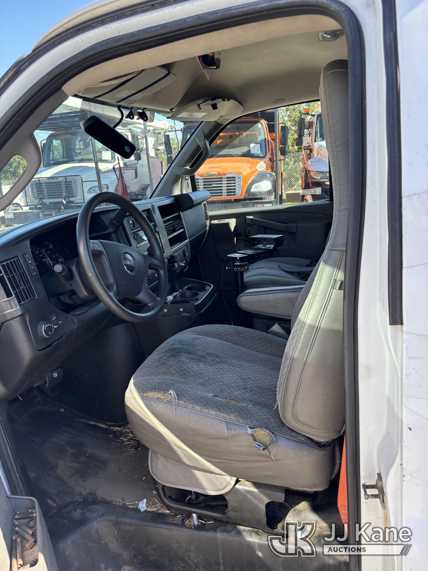 2017 GMC SAVANA G2500