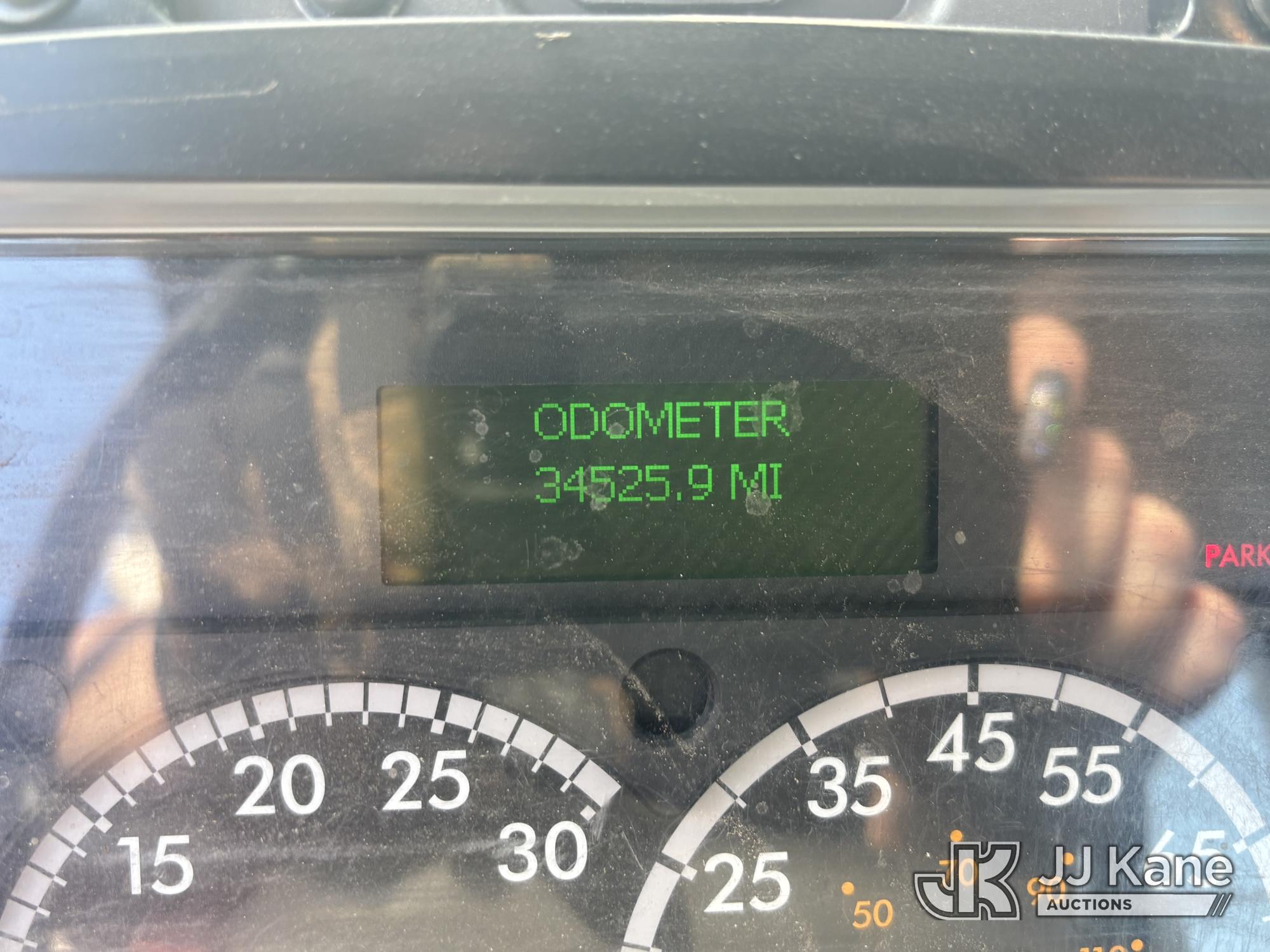 2016 Freightliner M2 106 4X2