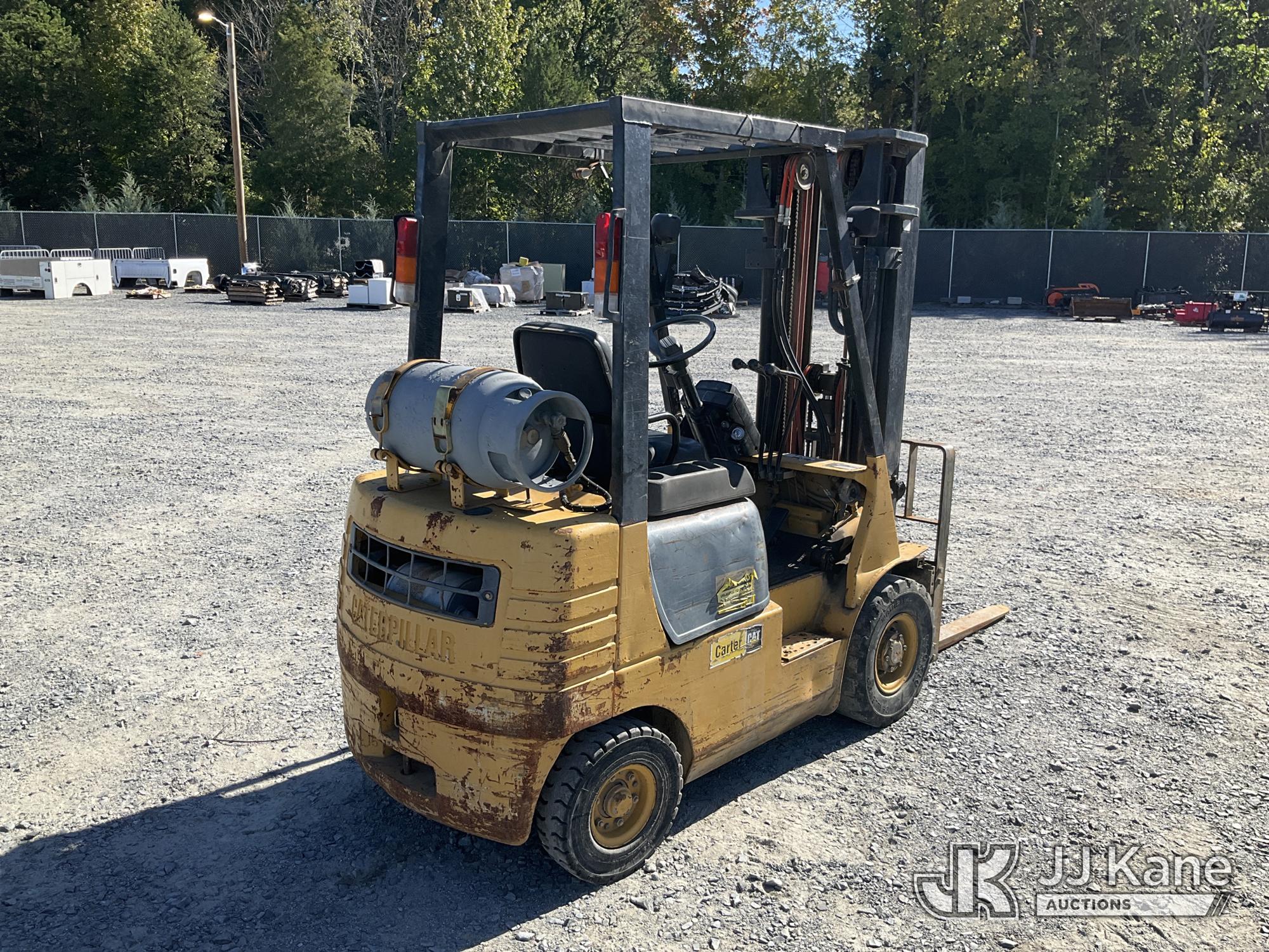 0 Caterpillar GP15