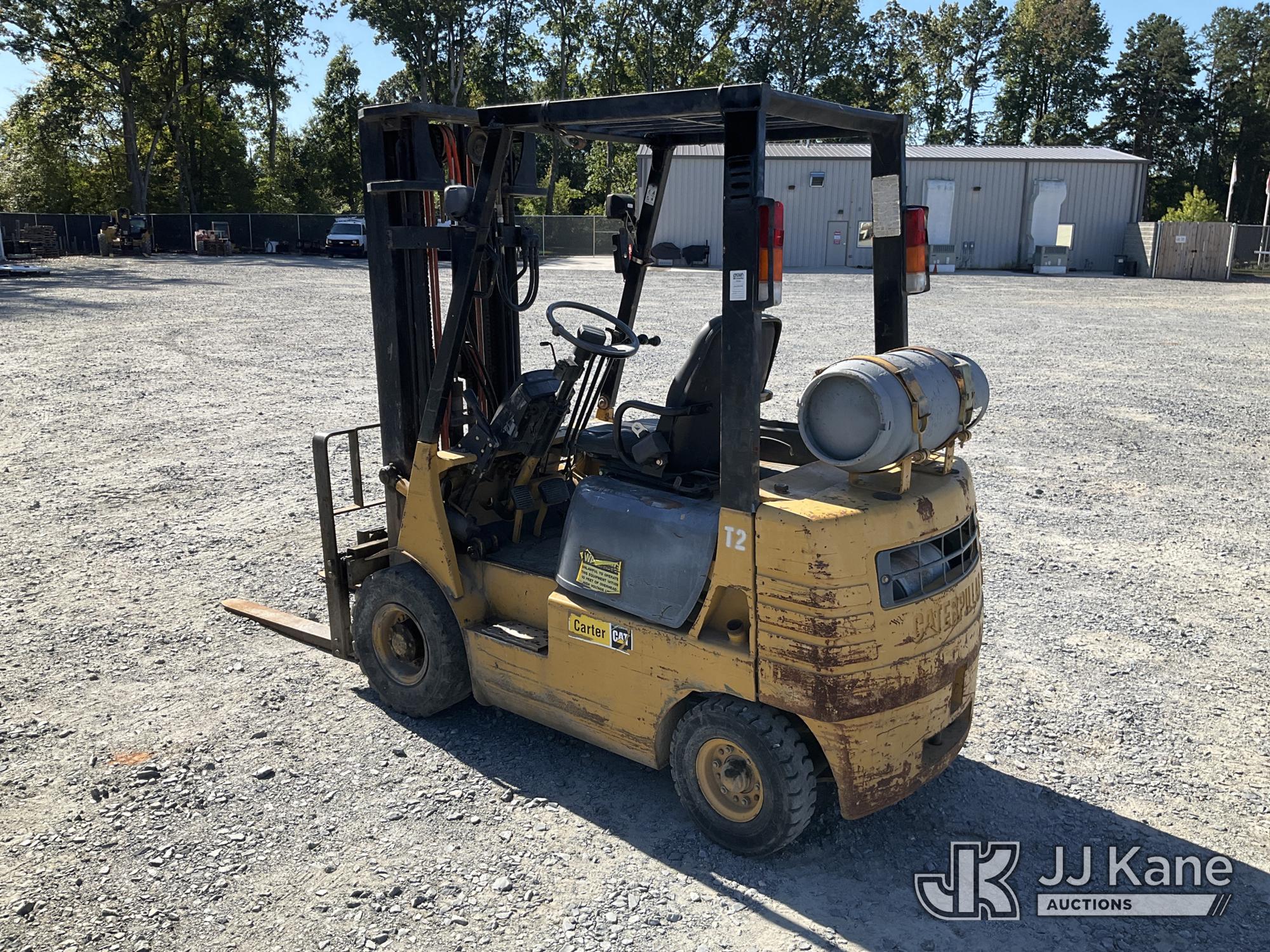 0 Caterpillar GP15