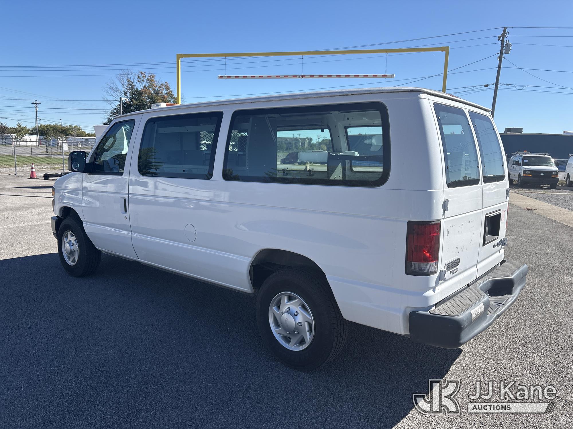 2011 Ford E250