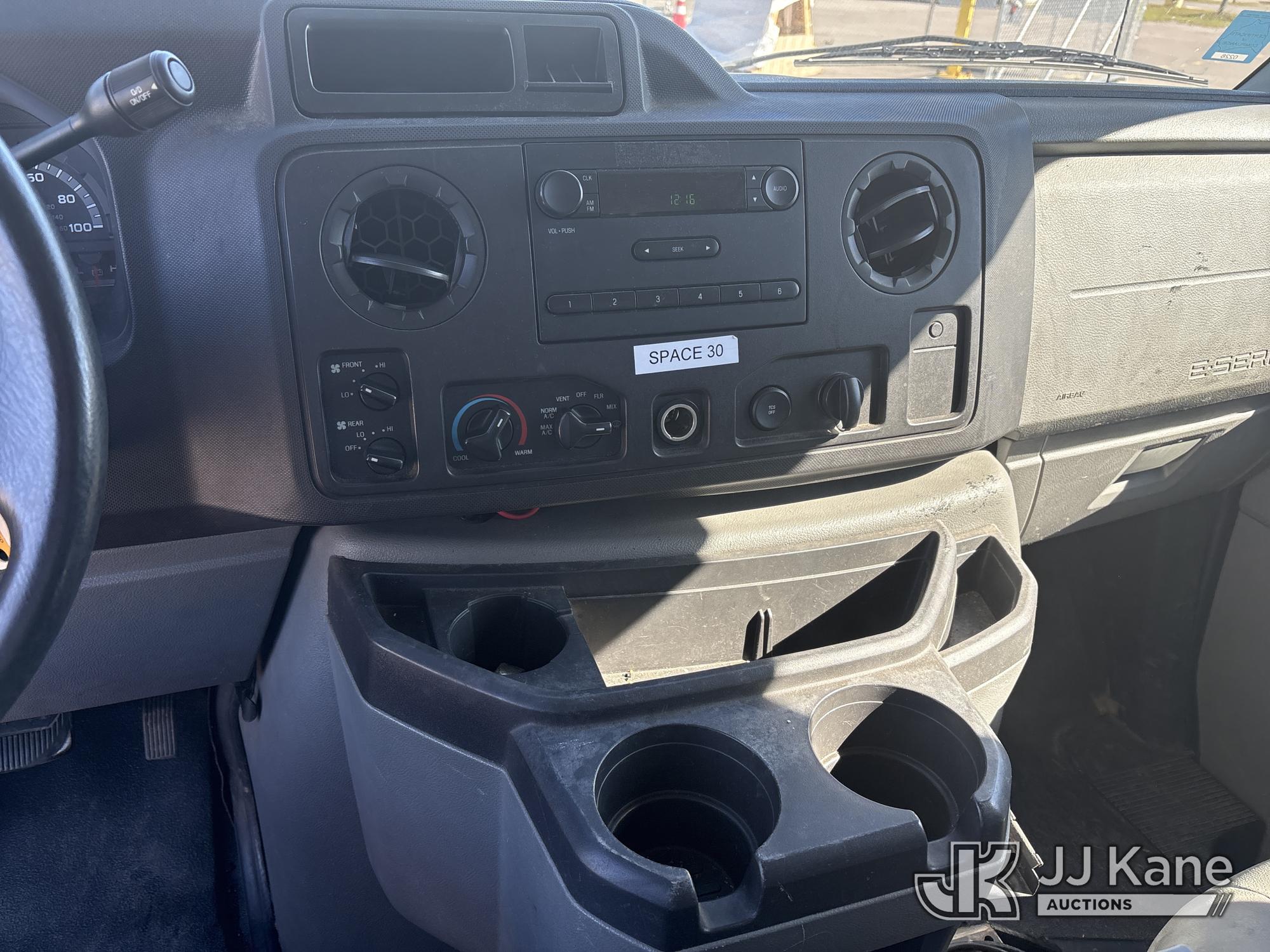 2011 Ford E250