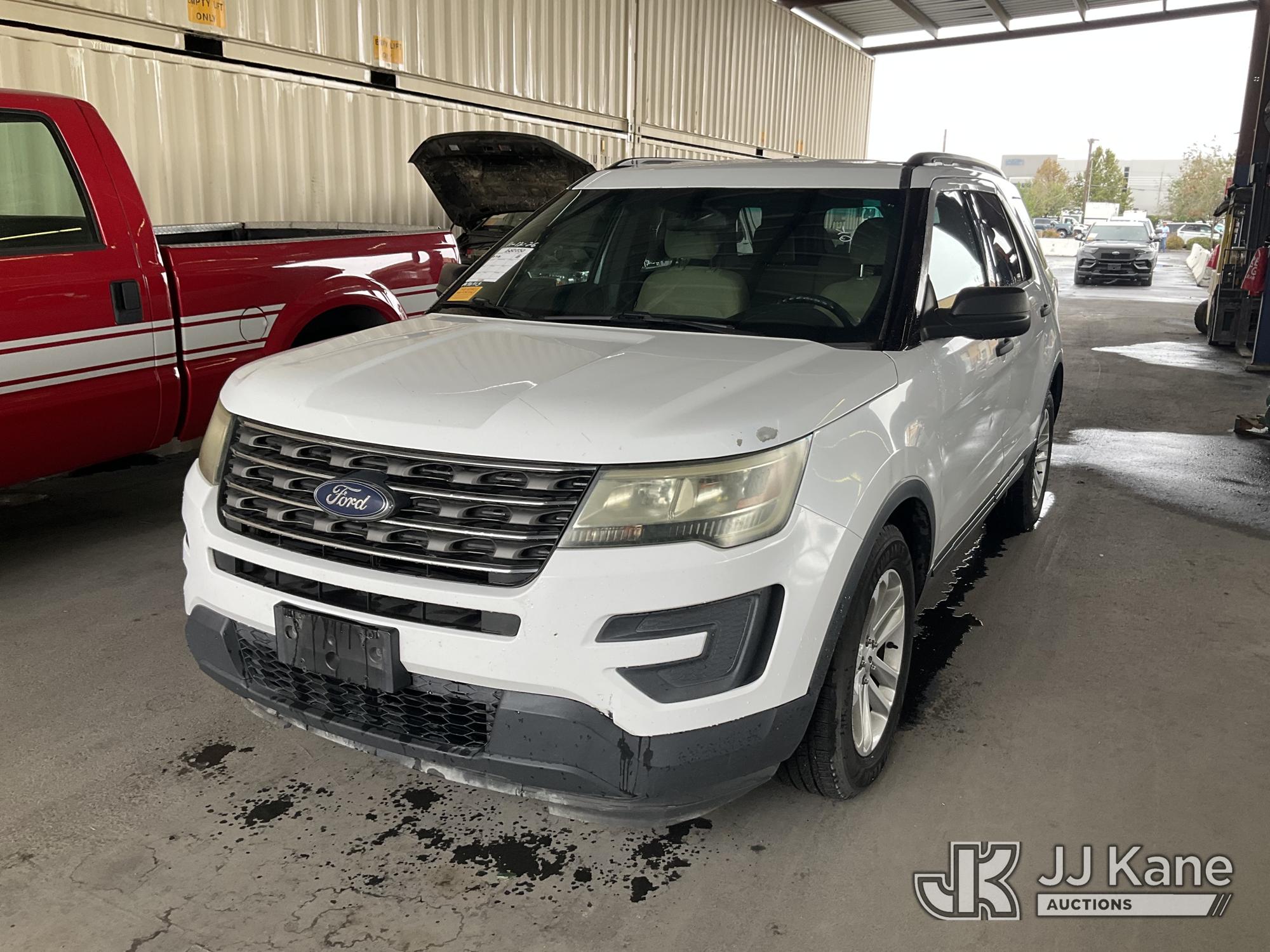 2016 Ford Explorer