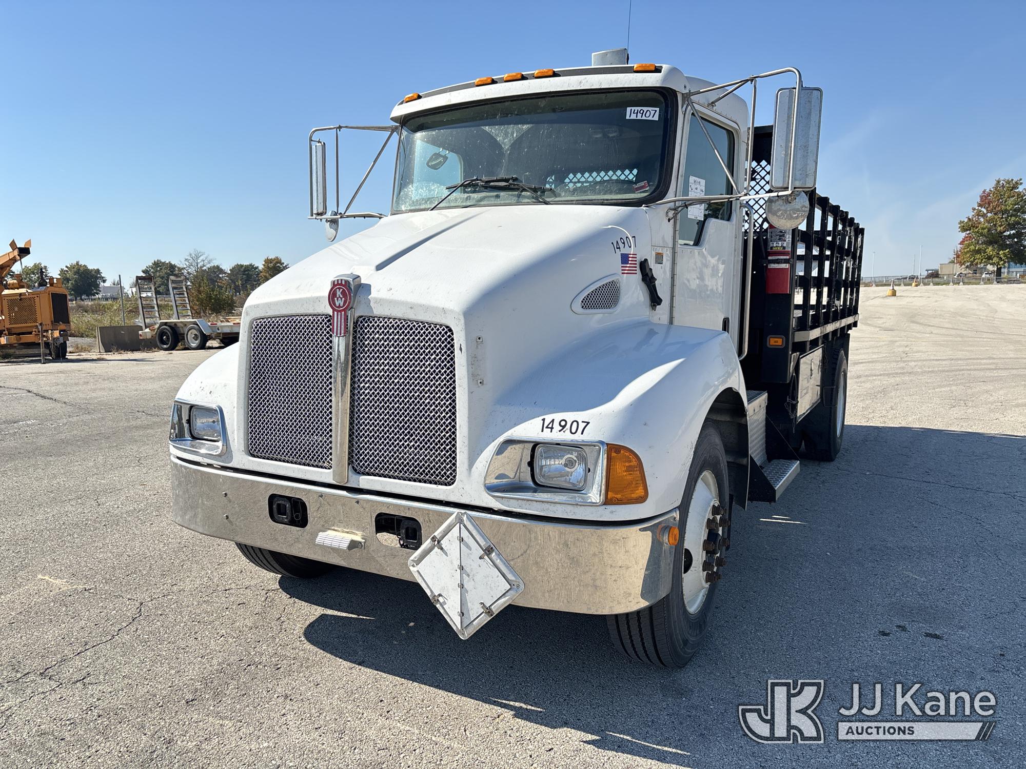 Photo of 2006 Kenworth T300