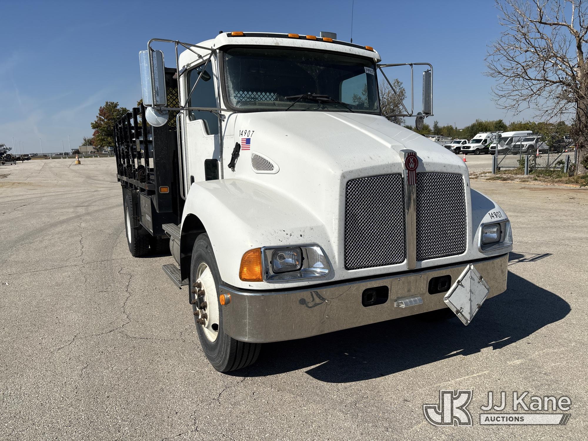 2006 Kenworth T300
