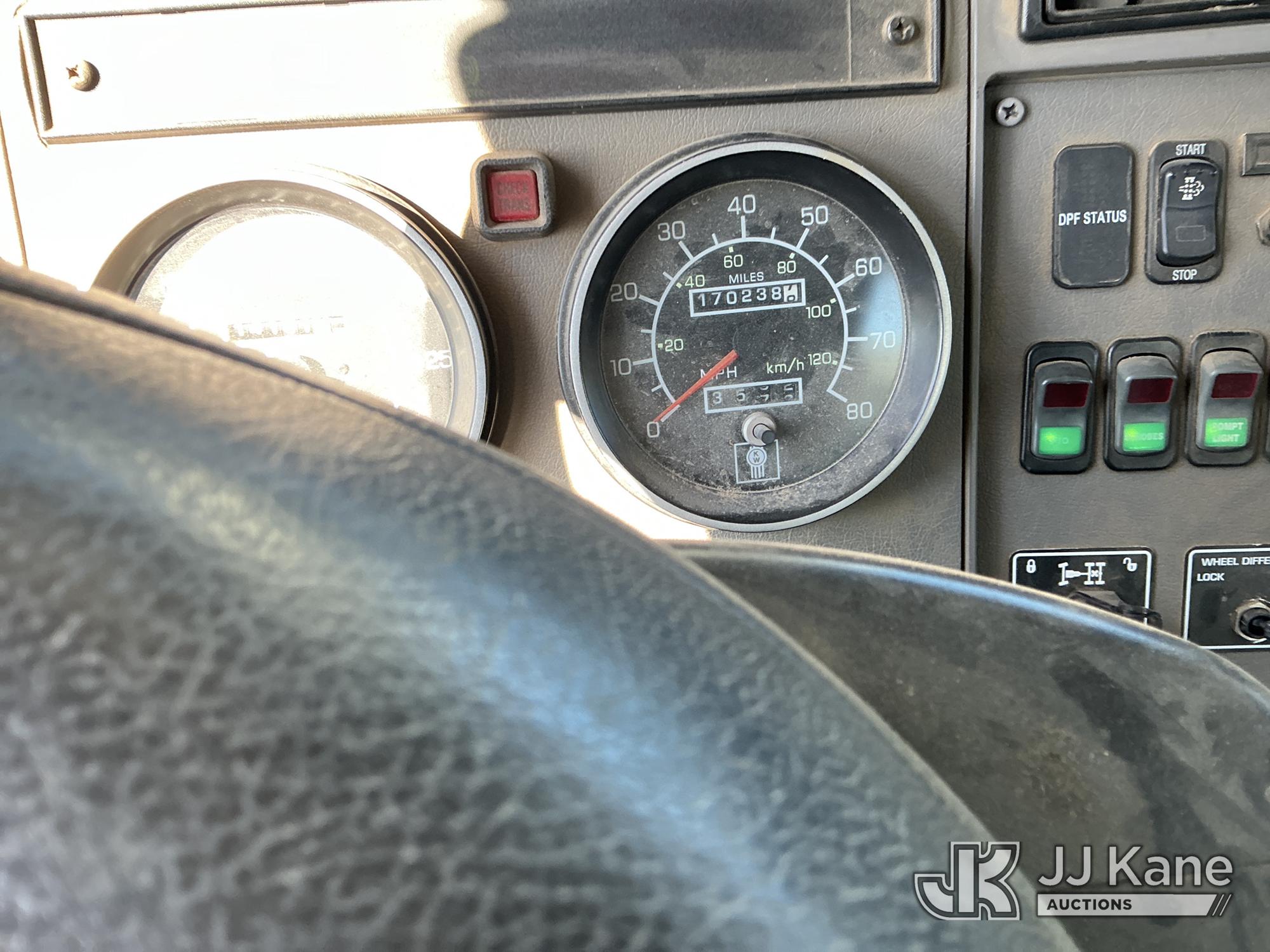 2009 Kenworth T300