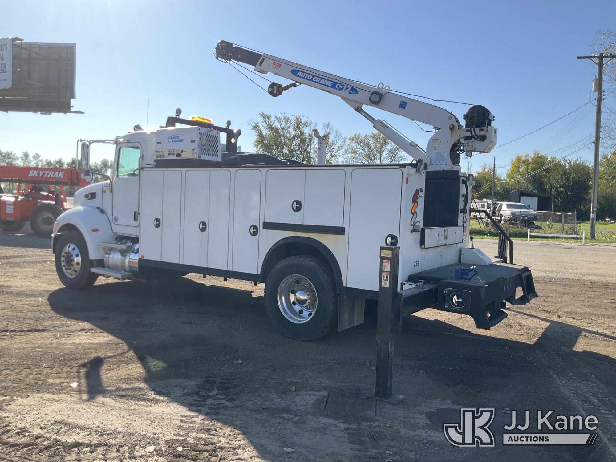 2017 Peterbilt 337
