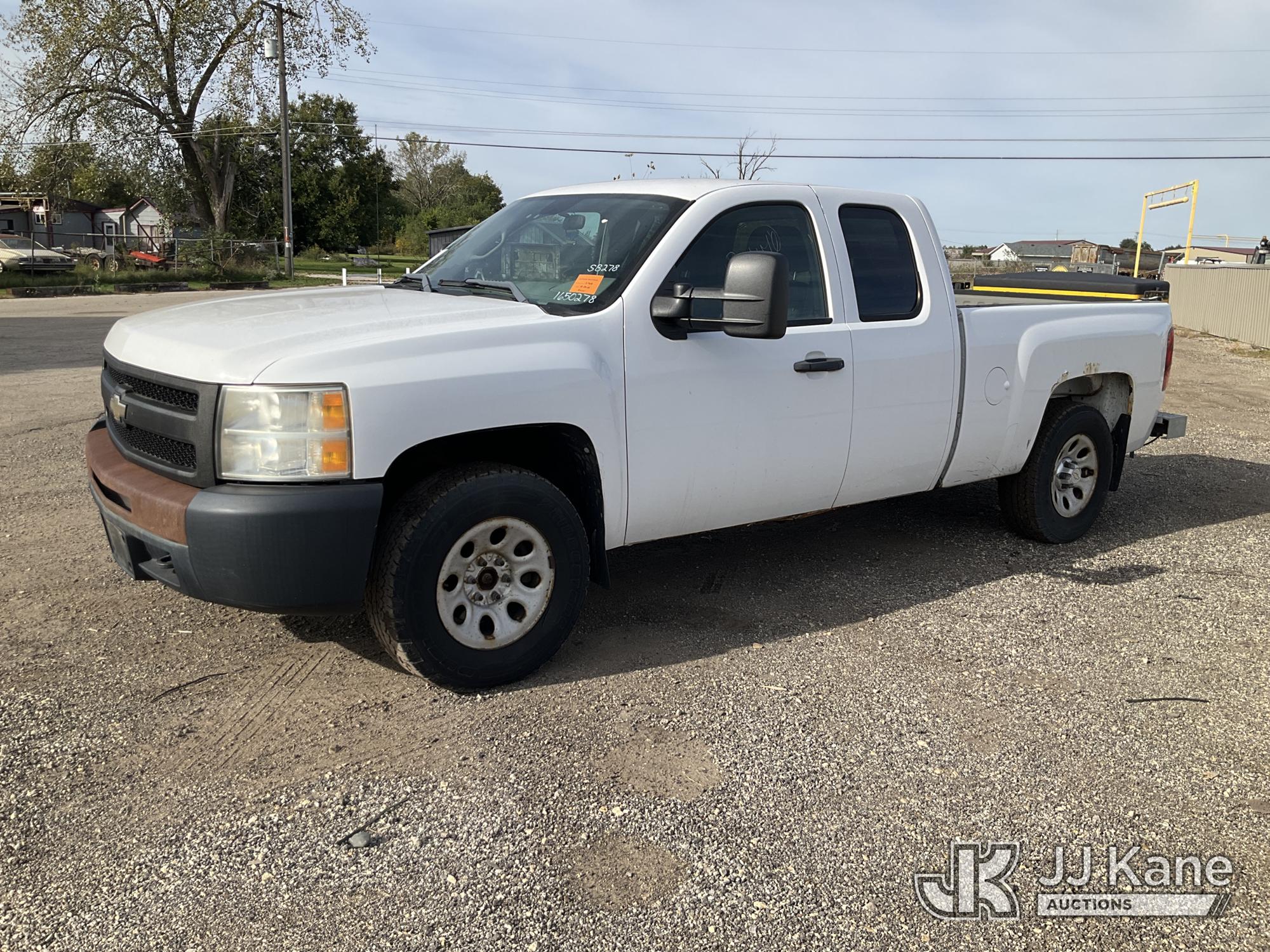 Photo of 2011 Chevrolet Silverado 1500
