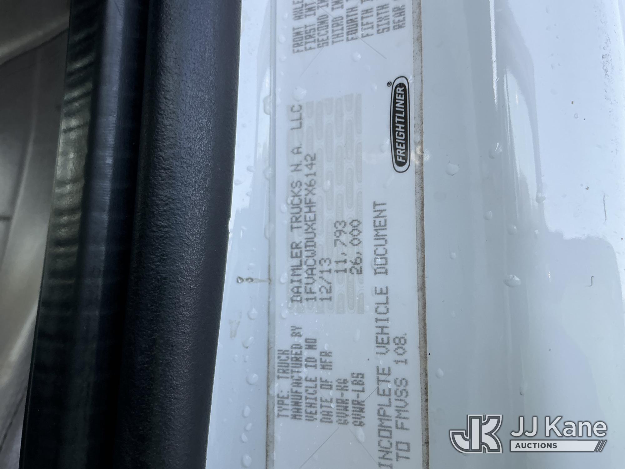 2014 Freightliner M2 106
