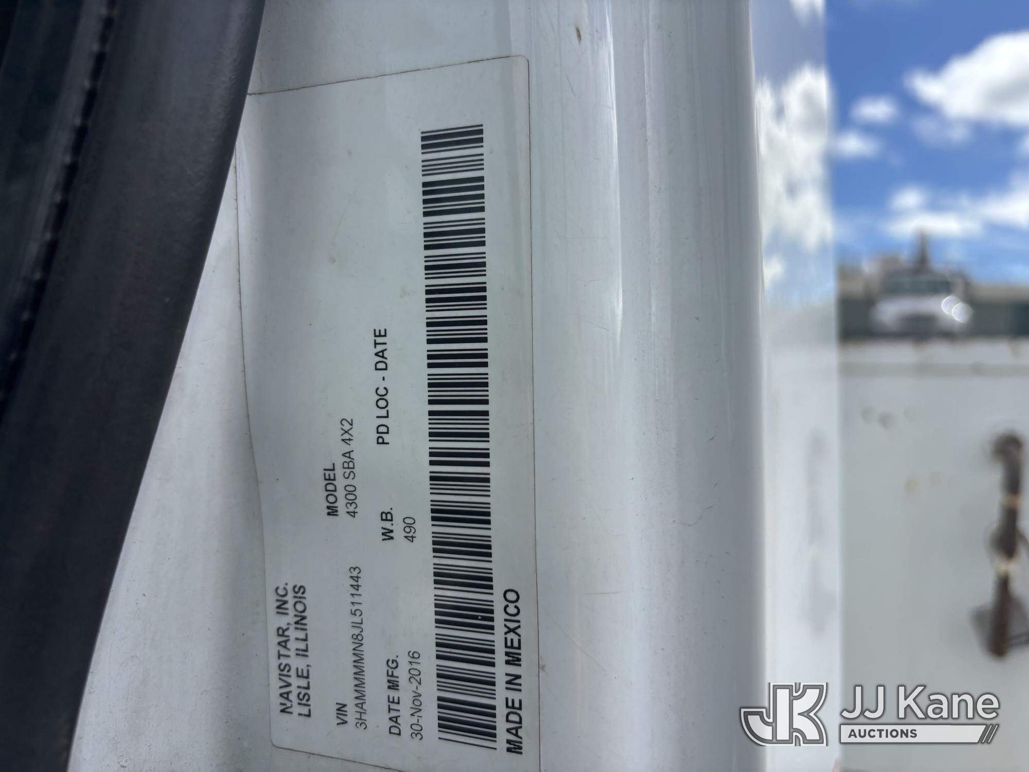 2018 International DuraStar 4300