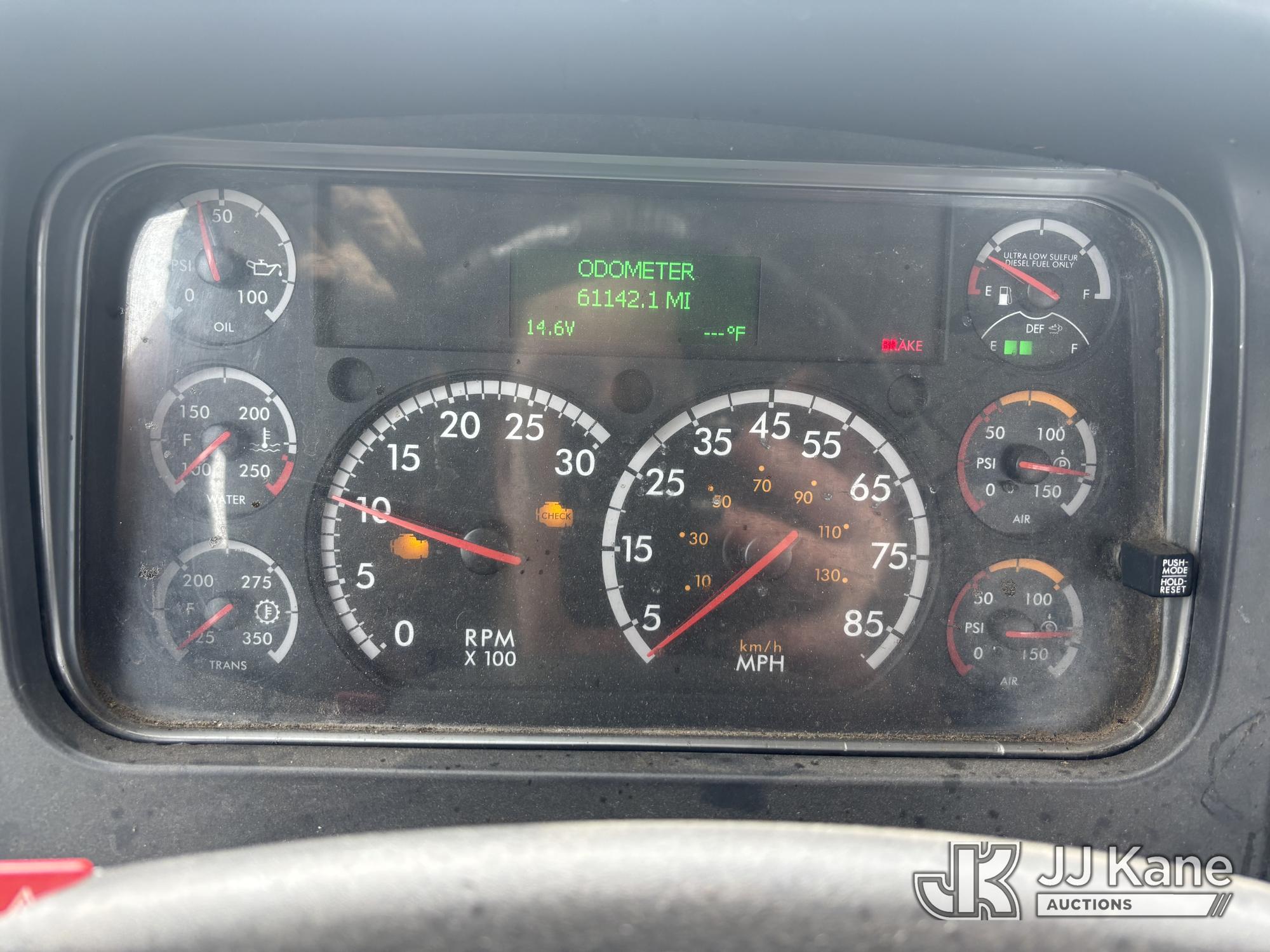 2018 Freightliner M2 106