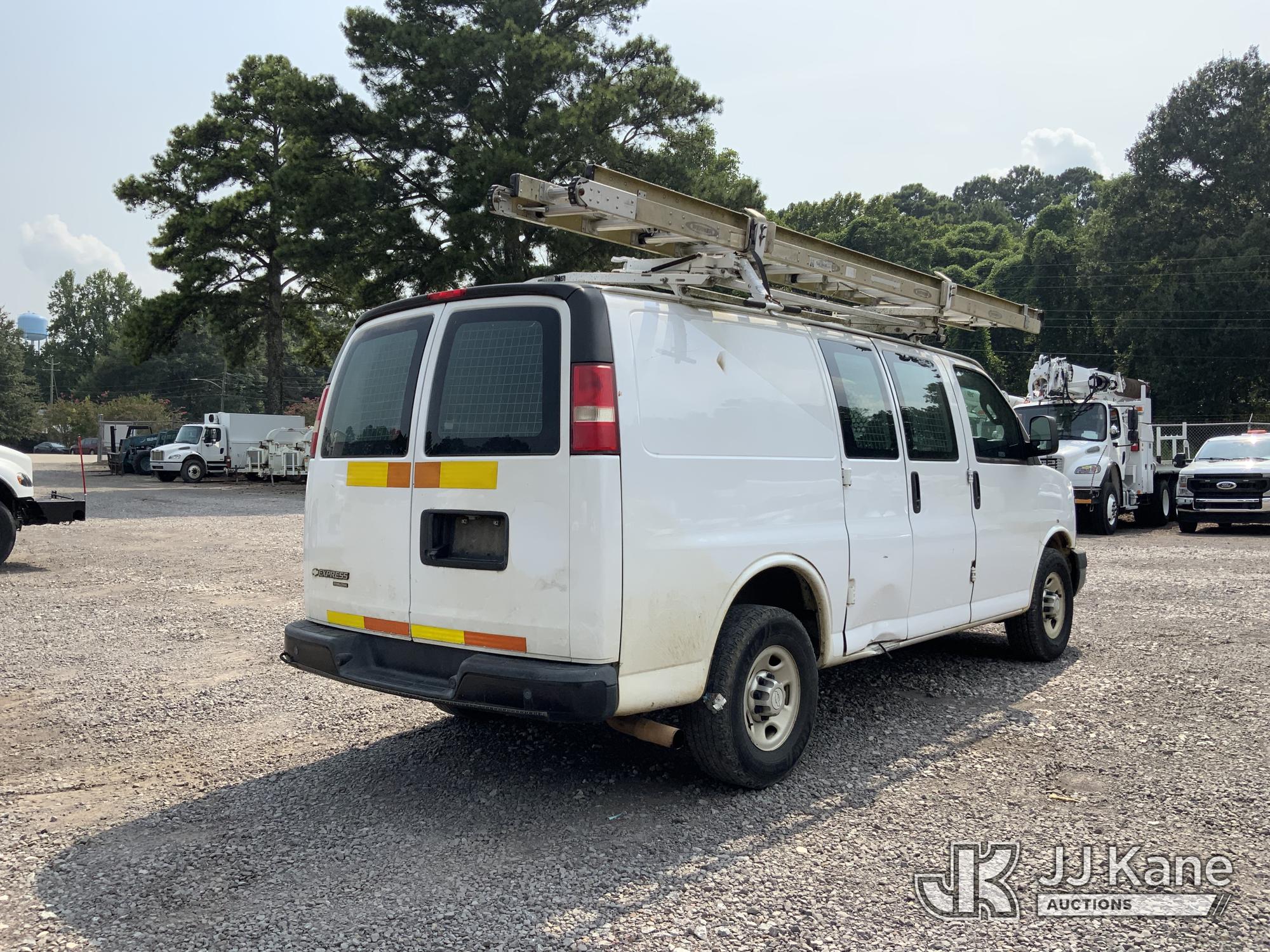 2016 Chevrolet EXPRESS G2500