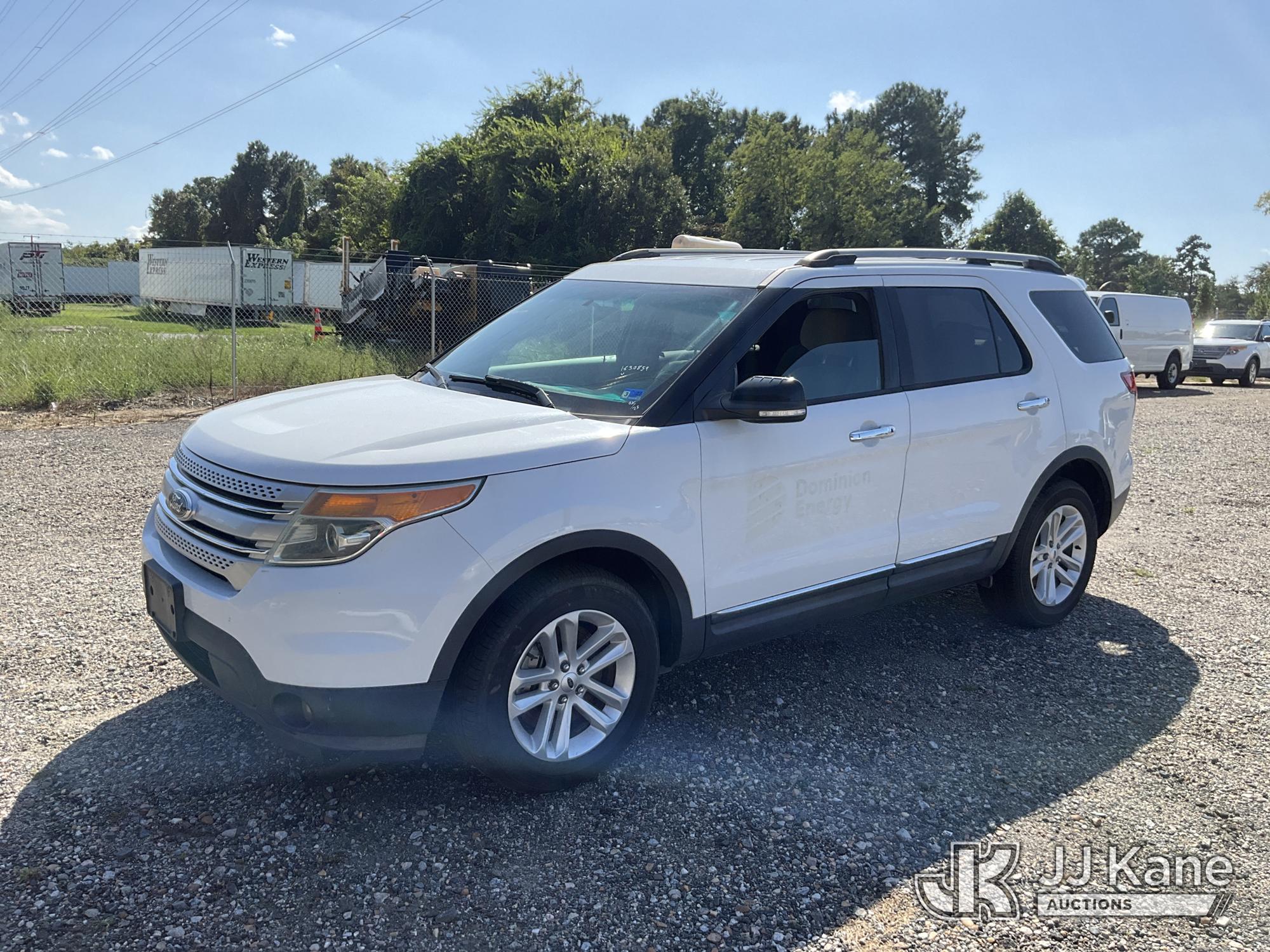 Photo of 2013 Ford Explorer 4X4
