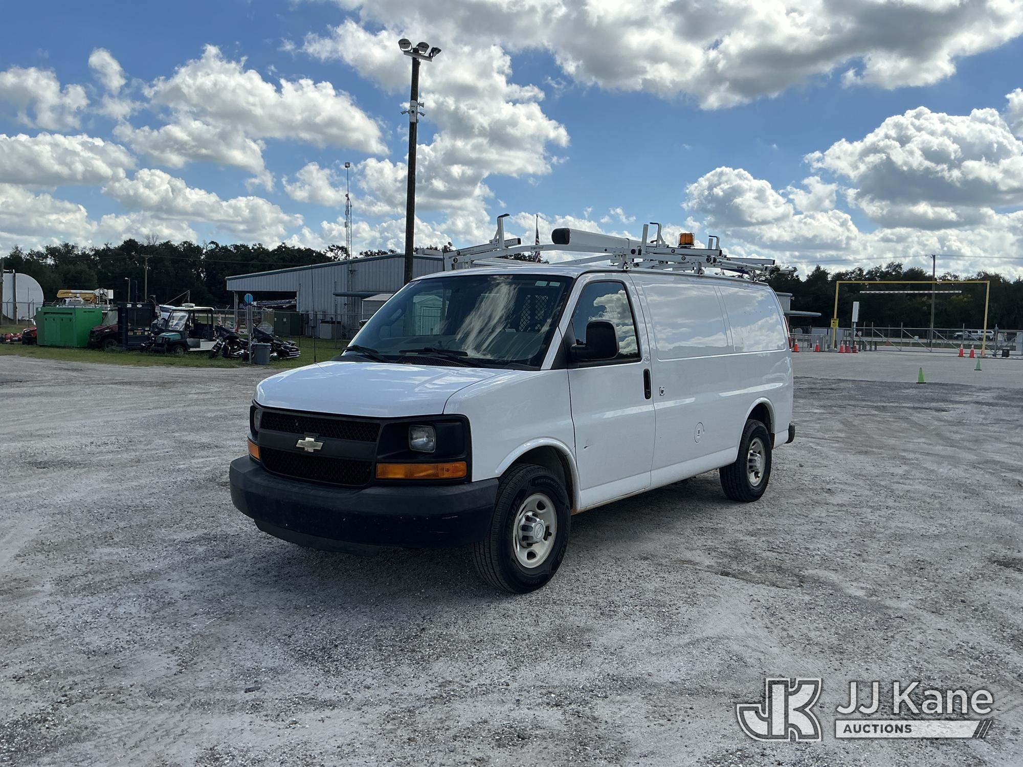 Photo of 2016 Chevrolet Express G2500