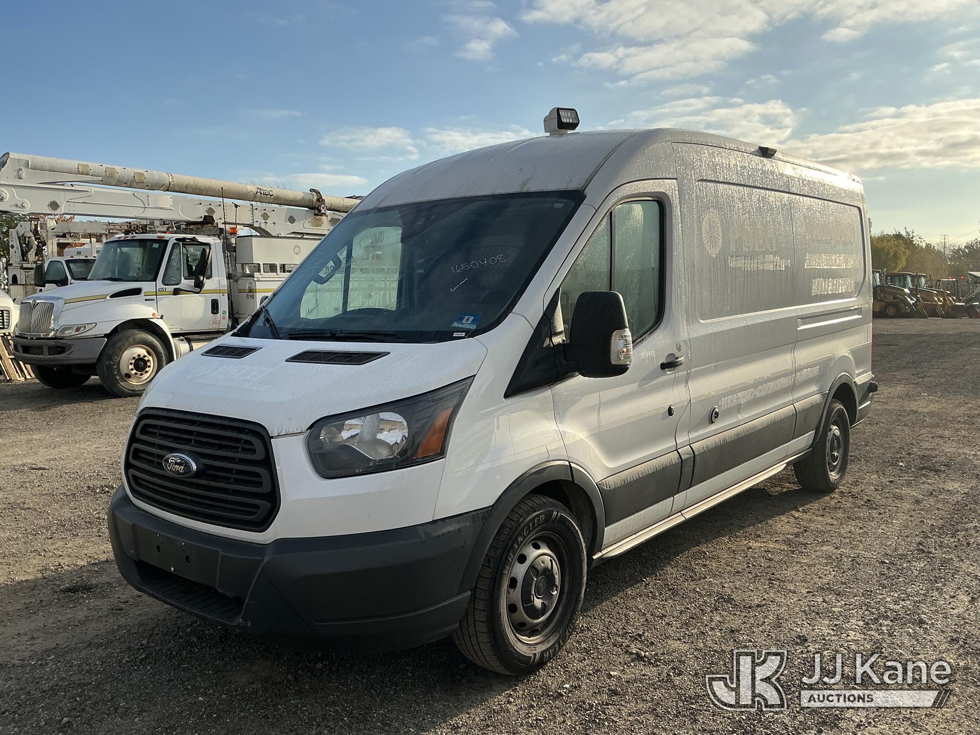 2017 Ford Transit-350 Cargo Van (1650408)