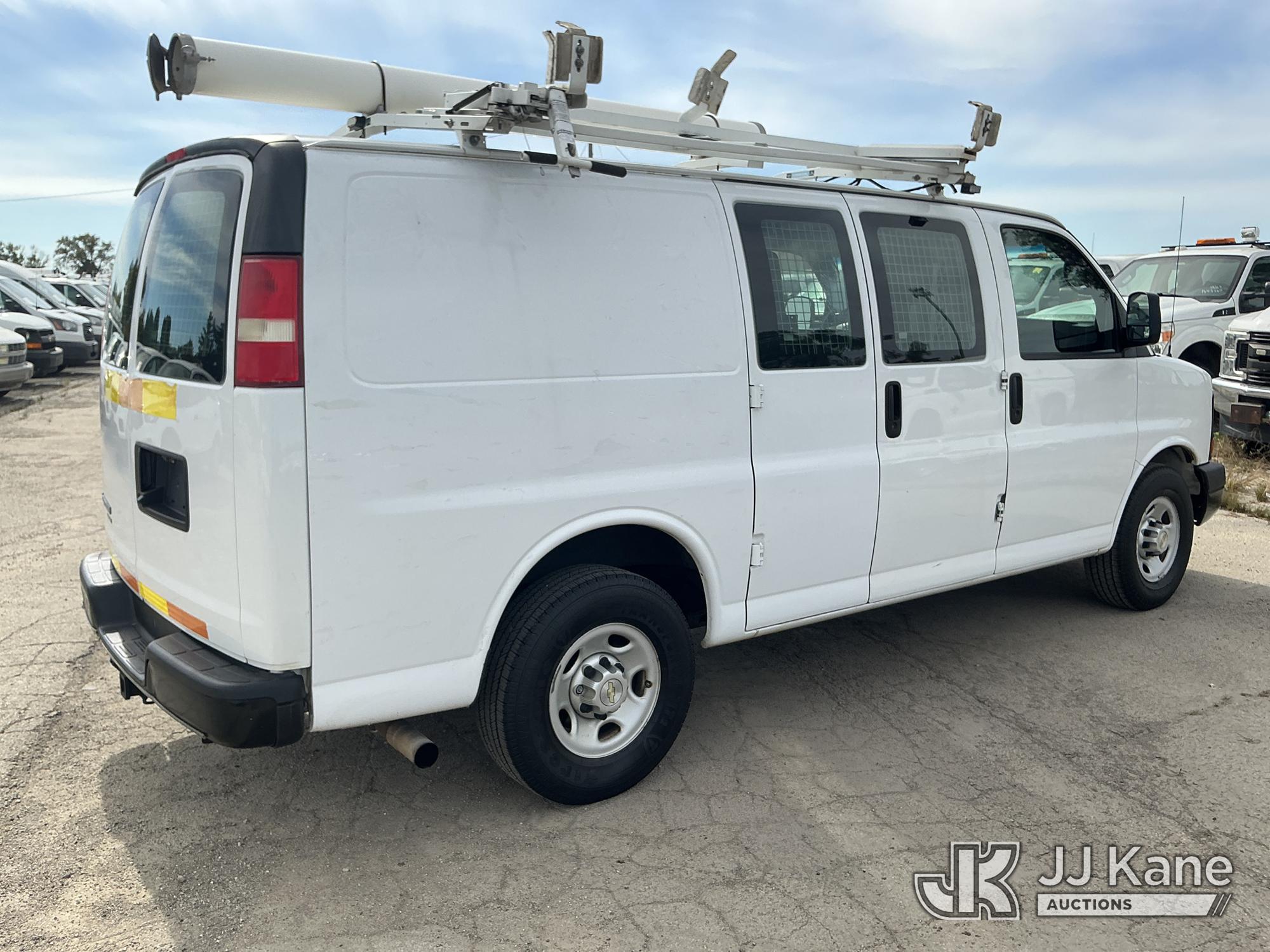 2013 Chevrolet EXPRESS G2500