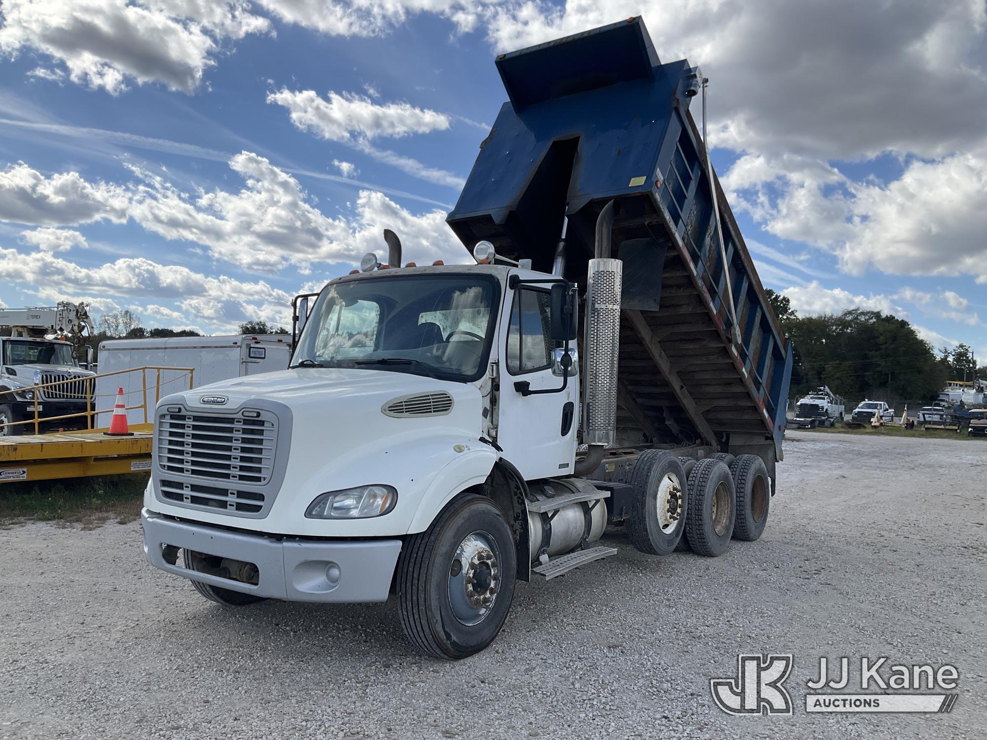 Photo of 2007 Freightliner M2 112