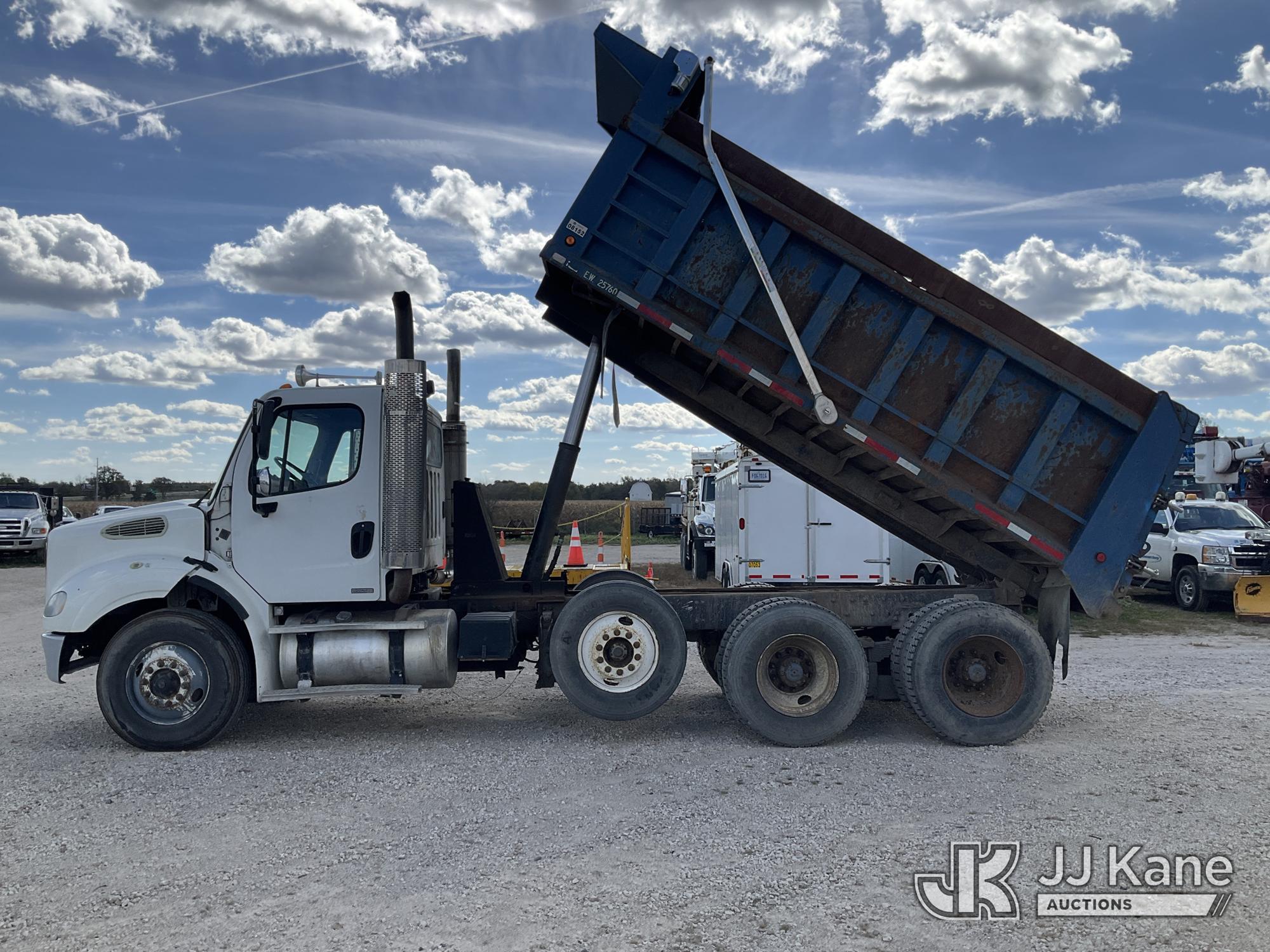 2007 Freightliner M2 112