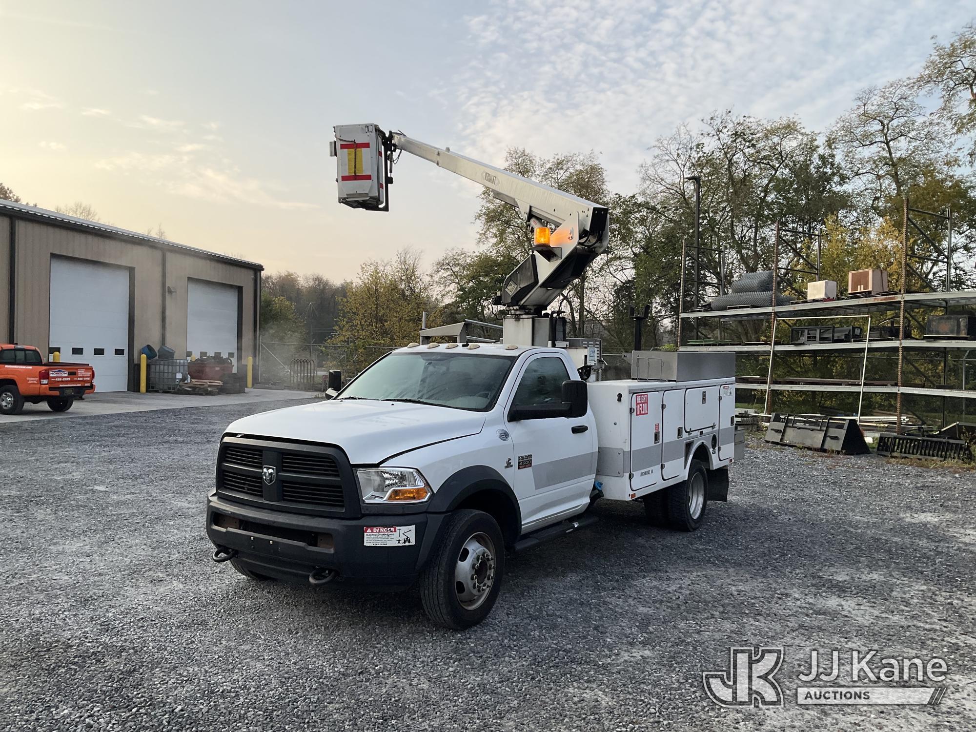 Versalift TEL29N-02 Non-Insulated Bucket Truck On 2012 Dodge Ram 4500 Service Truck (1650434)