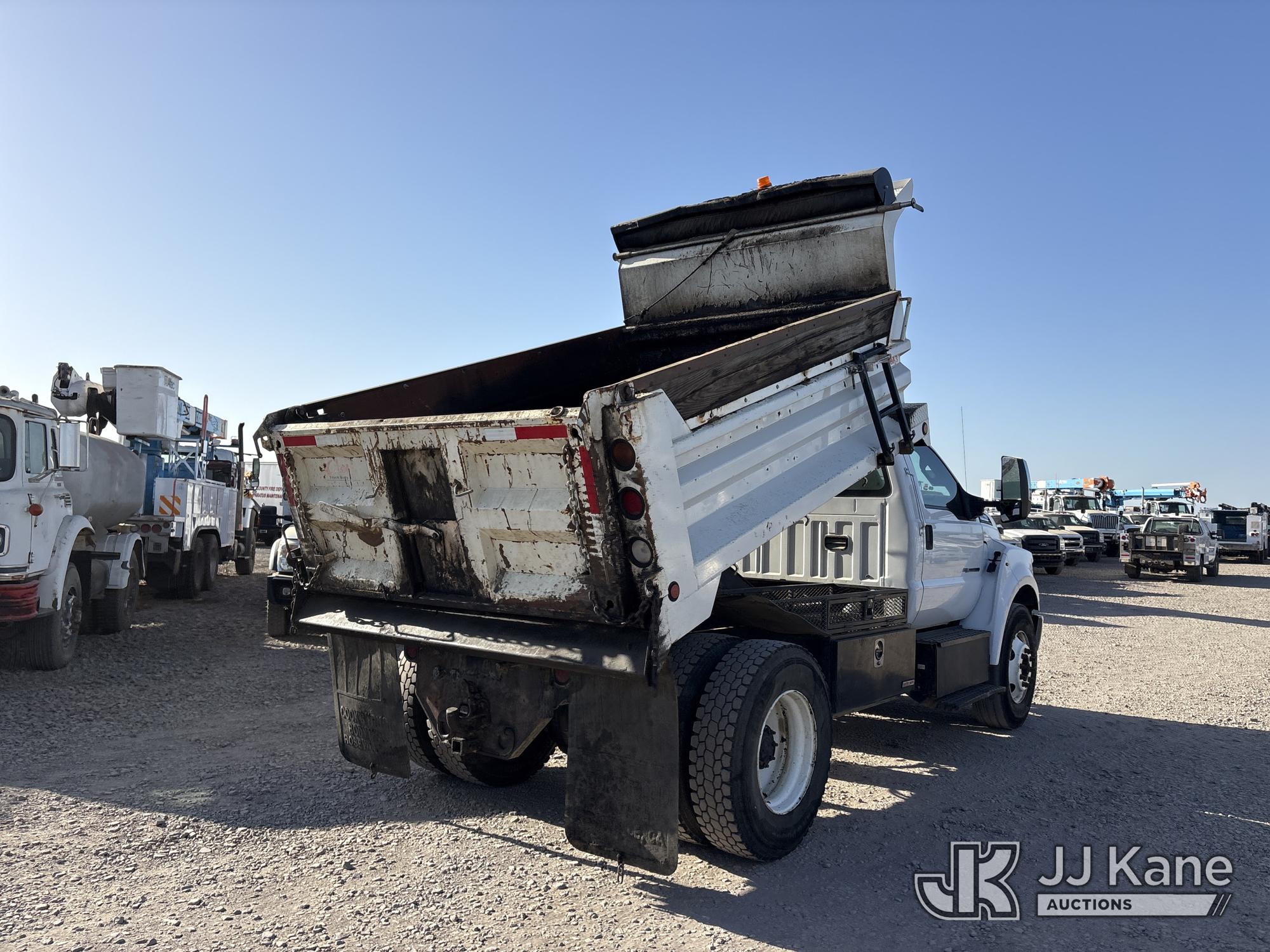 2016 Ford F-750