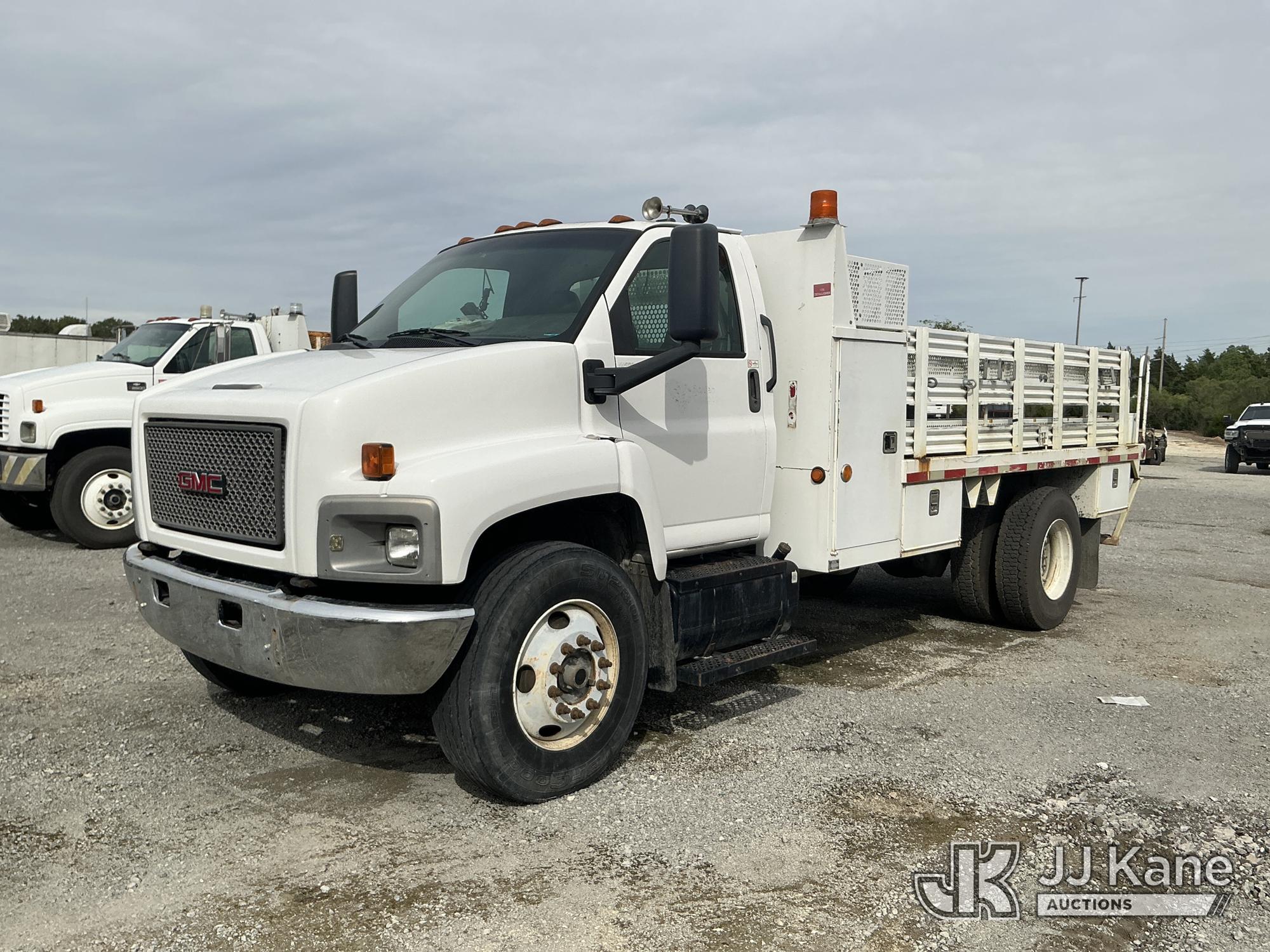 Photo of 2008 GMC C7500