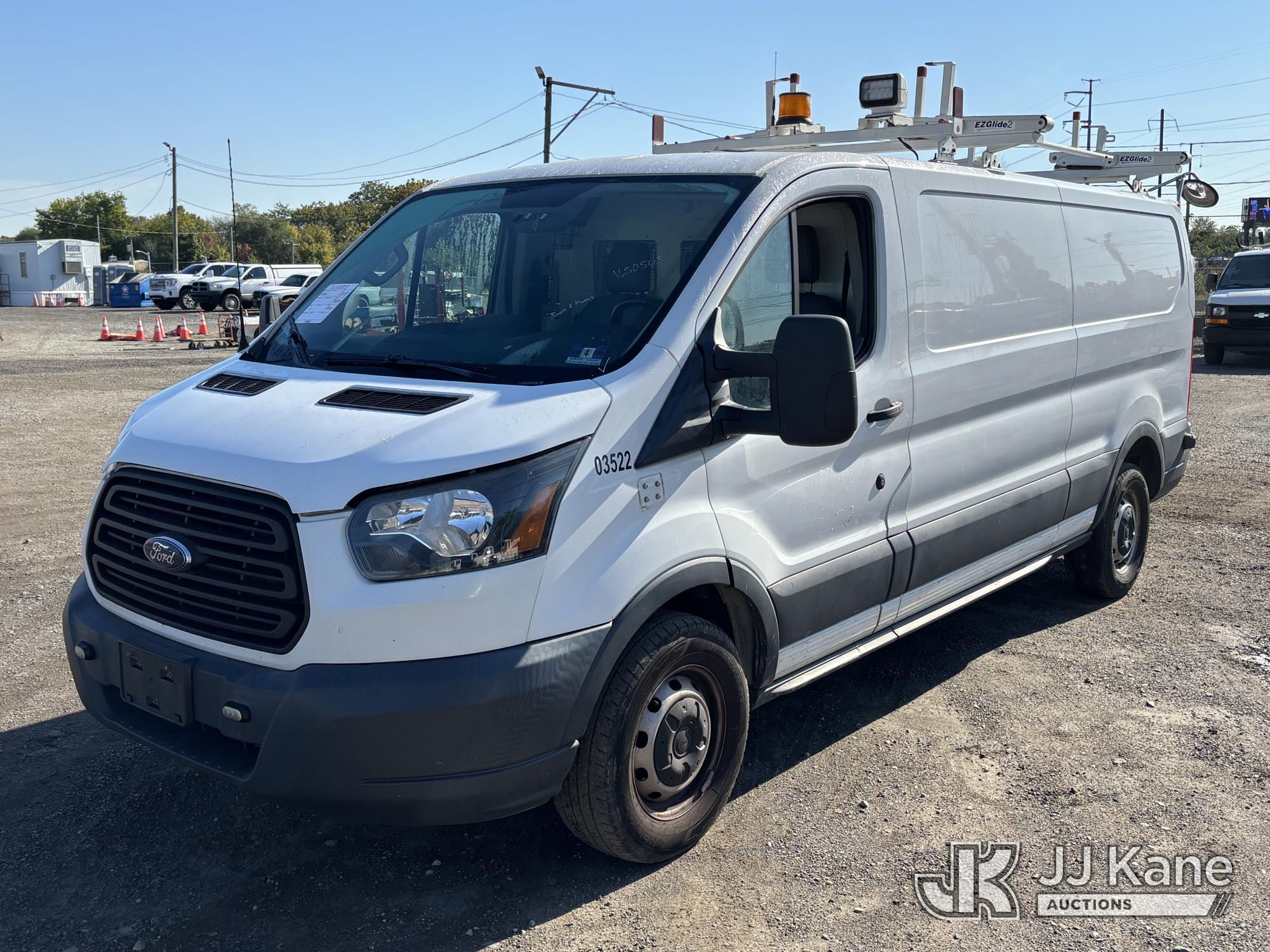 Photo of 2018 Ford Transit-350