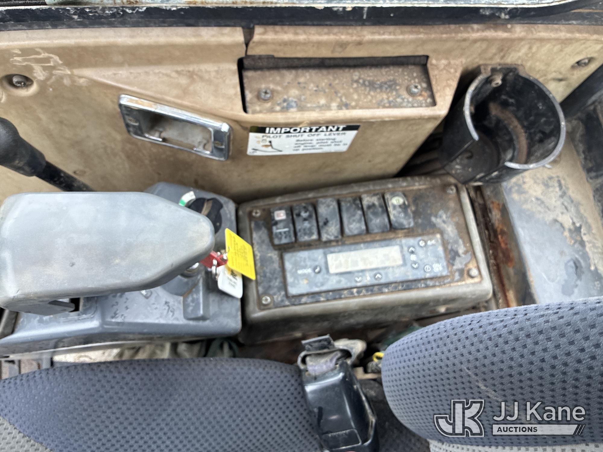 2013 John Deere 35D