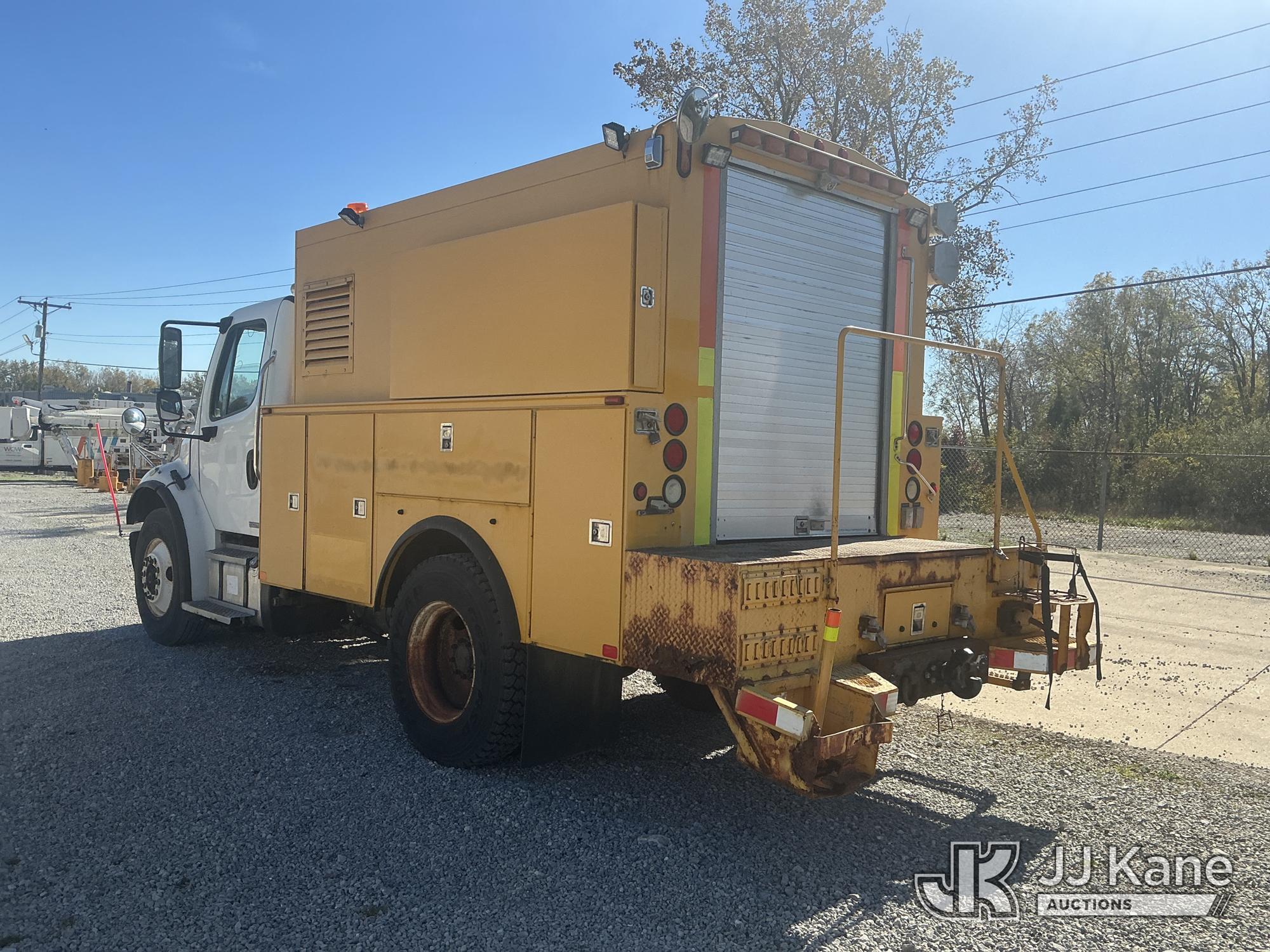 2011 Freightliner M2 106