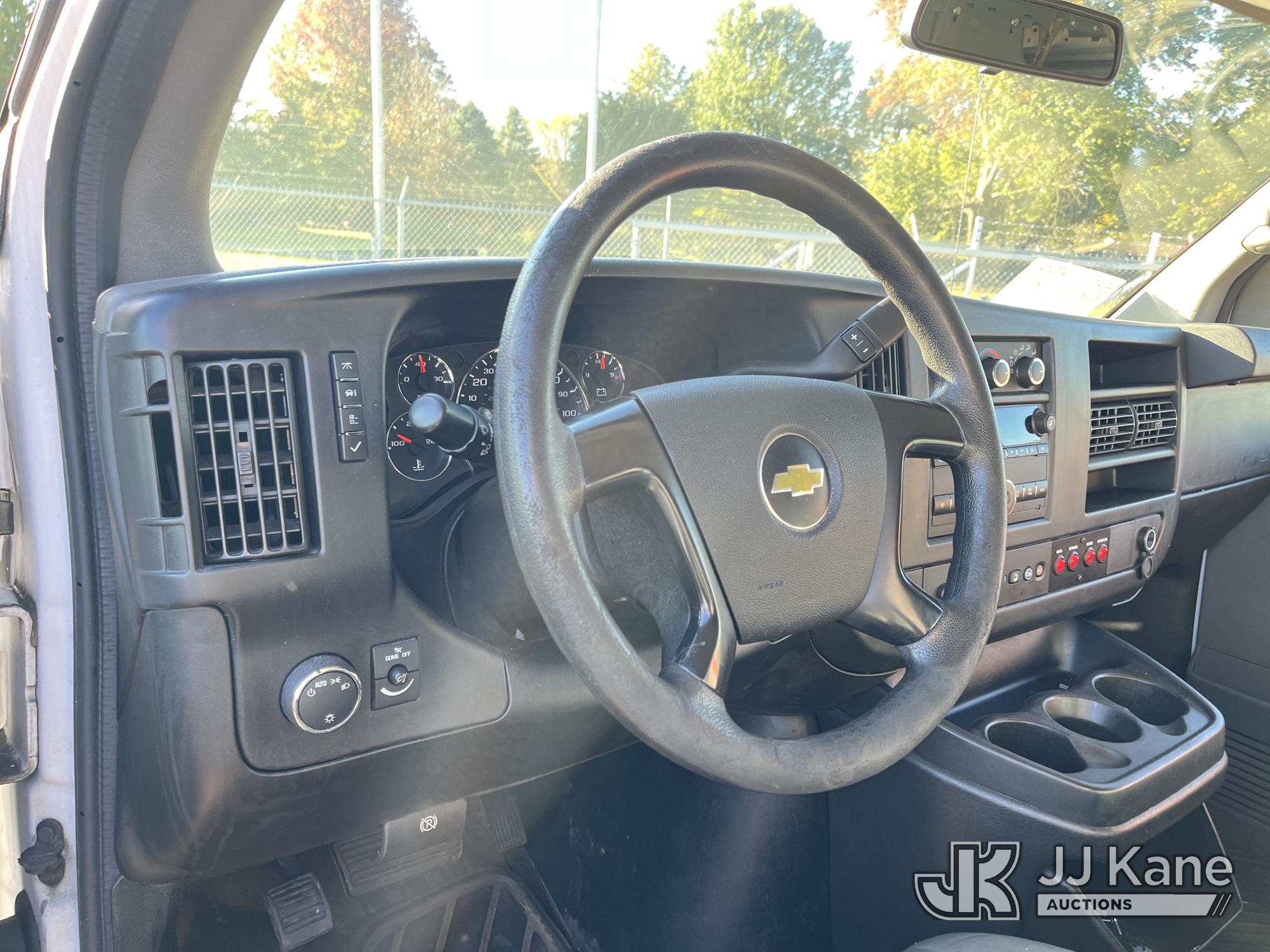 2015 Chevrolet Express G2500