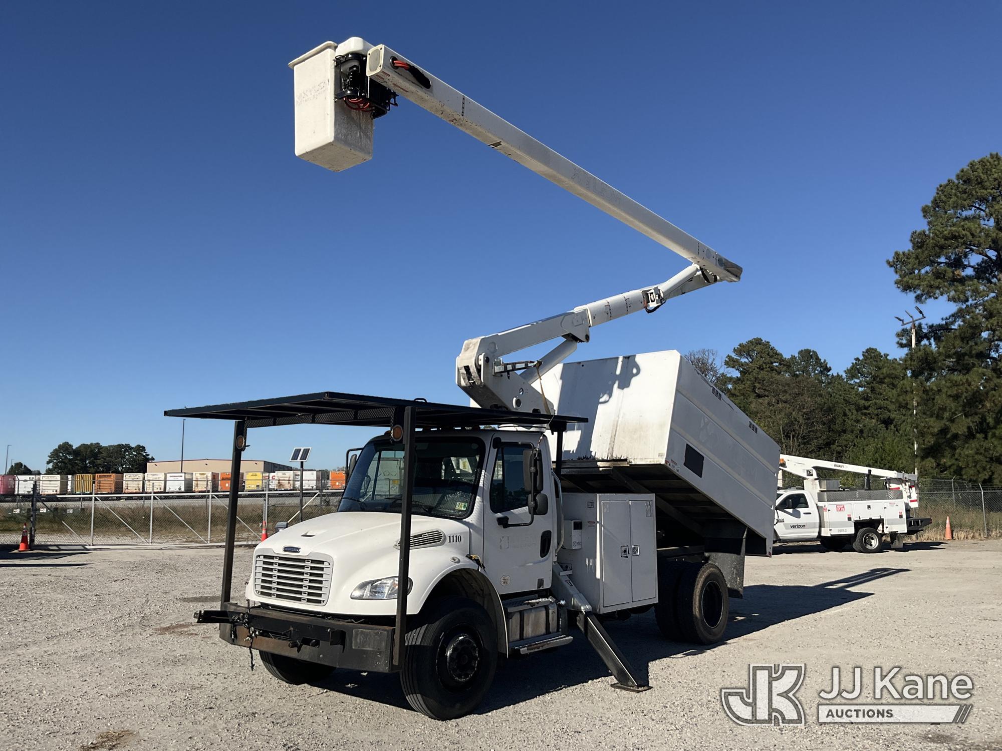 Terex/HiRanger XT PRO 56 Over-Center Bucket Truck On 2019 Freightliner M2 106 Chipper Dump Truck (1650657)