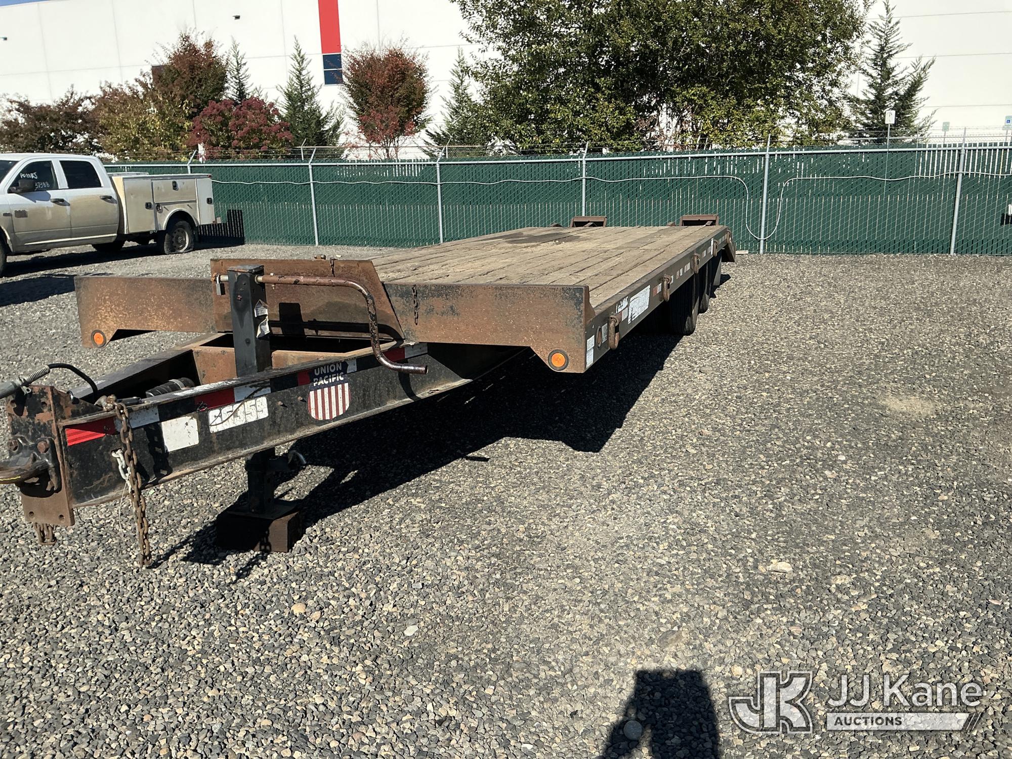 2006 Monroe Towmaster Unknown T/A Tagalong Flatbed Trailer (1650692)