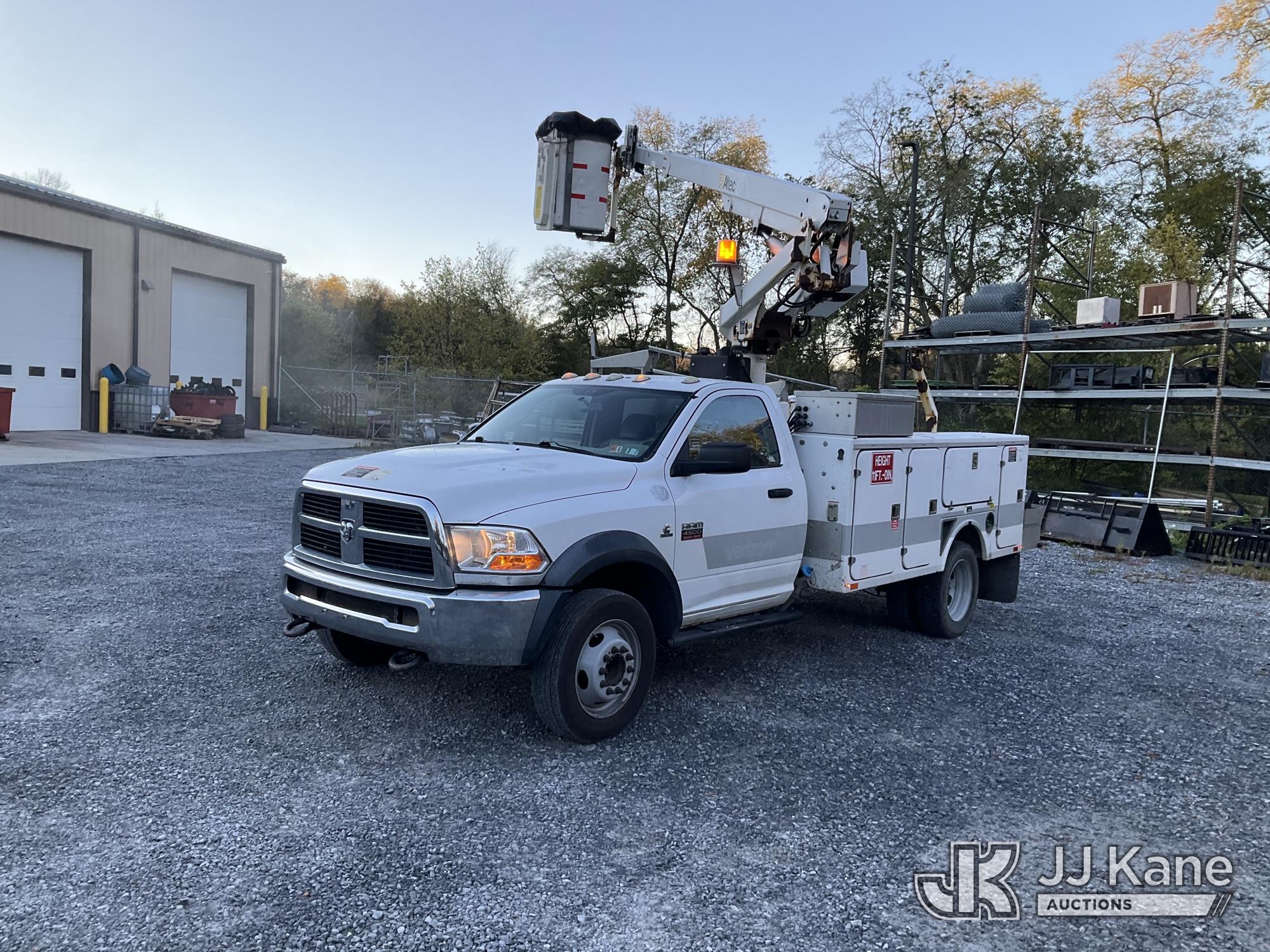 Altec AT200A Non-Insulated Bucket Truck On 2012 Dodge Ram 4500 Service Truck (1650707)