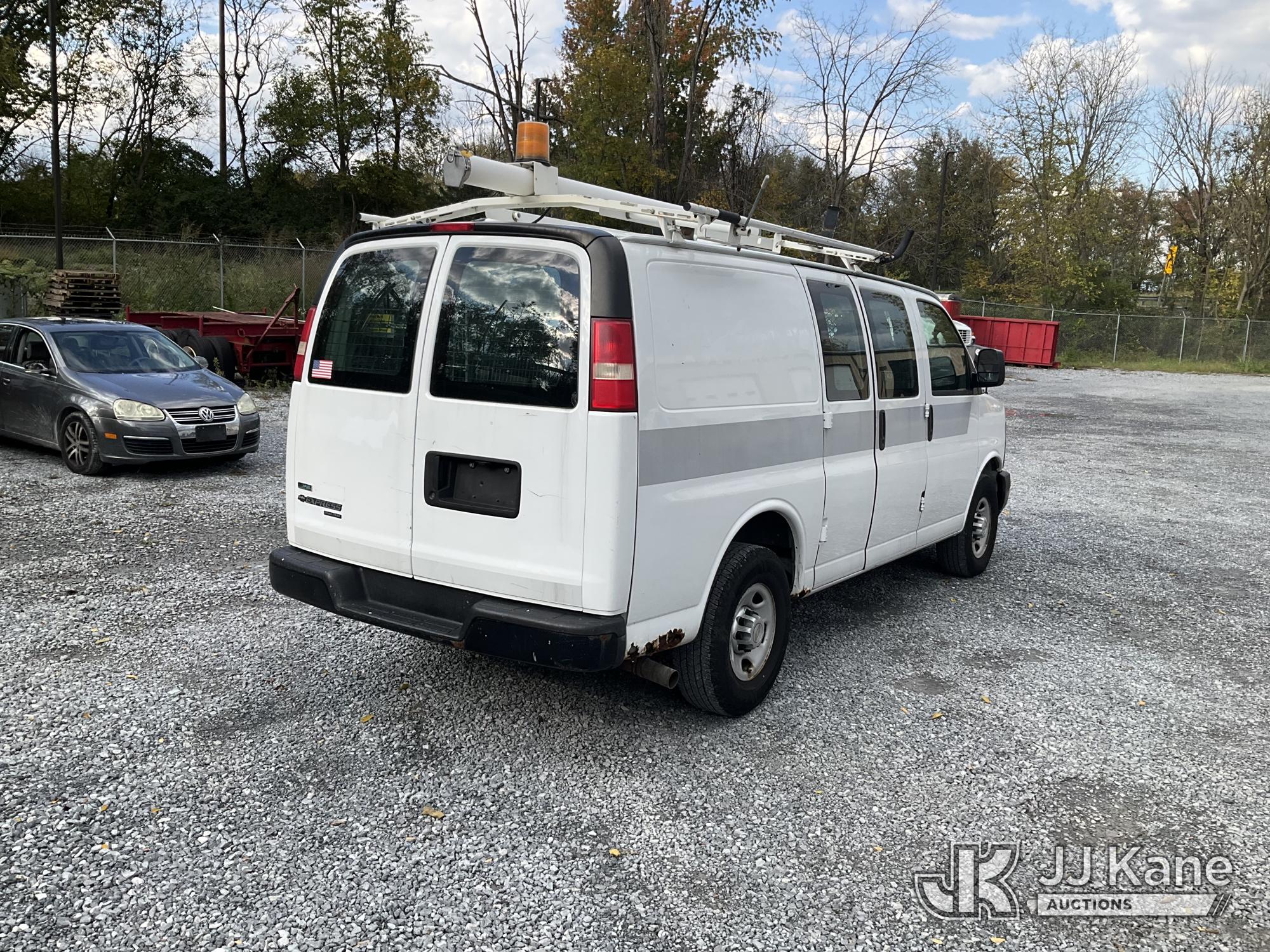 2011 Chevrolet Express G2500