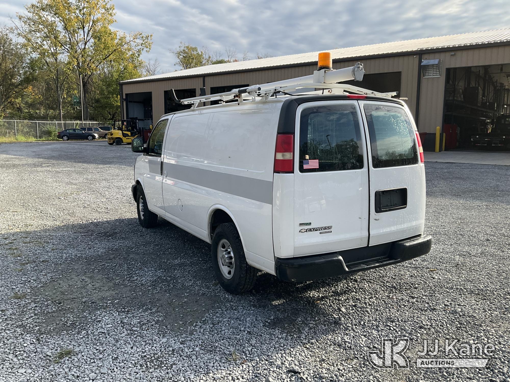 2011 Chevrolet EXPRESS 2500