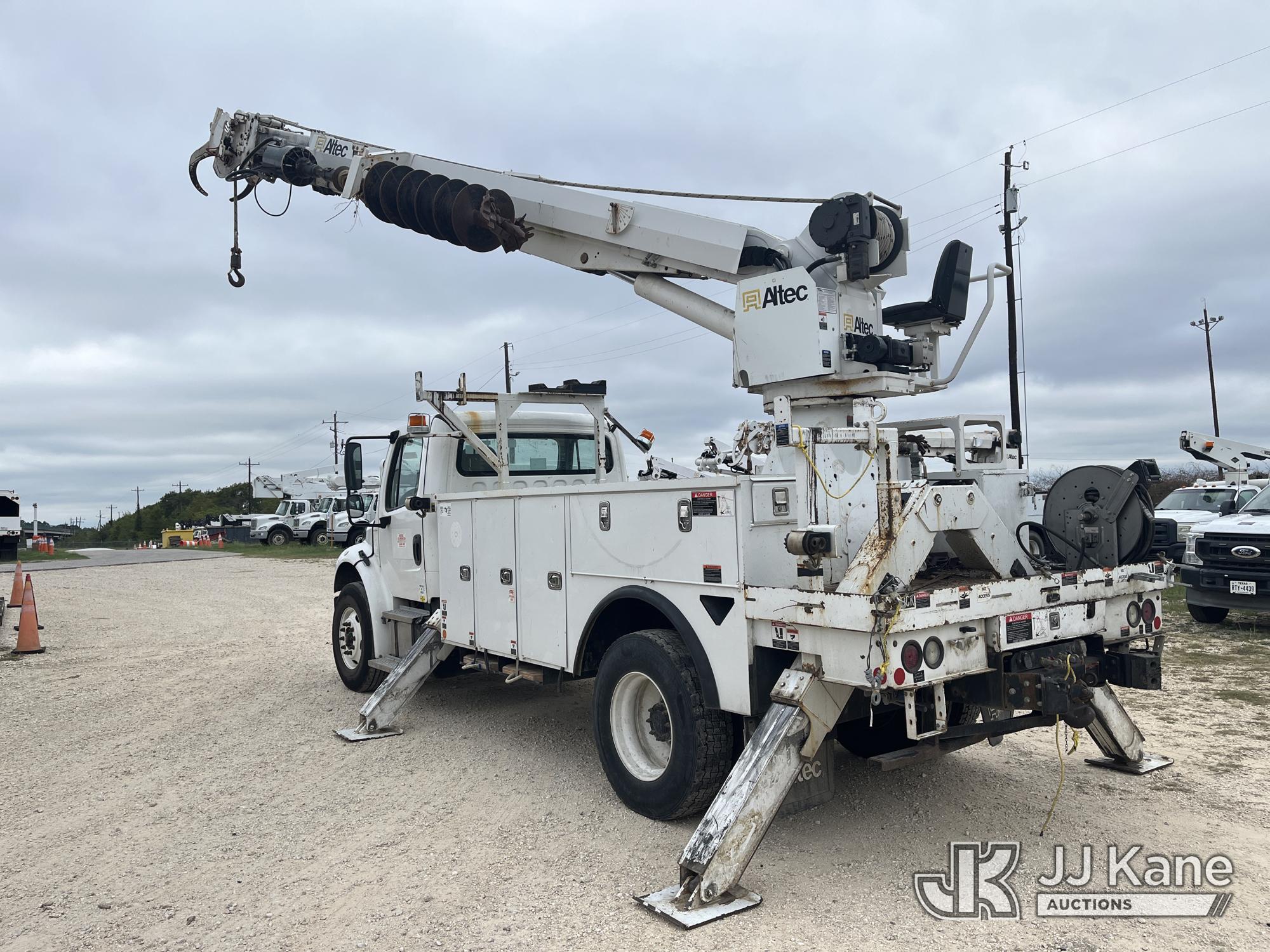 2021 Freightliner M2 106