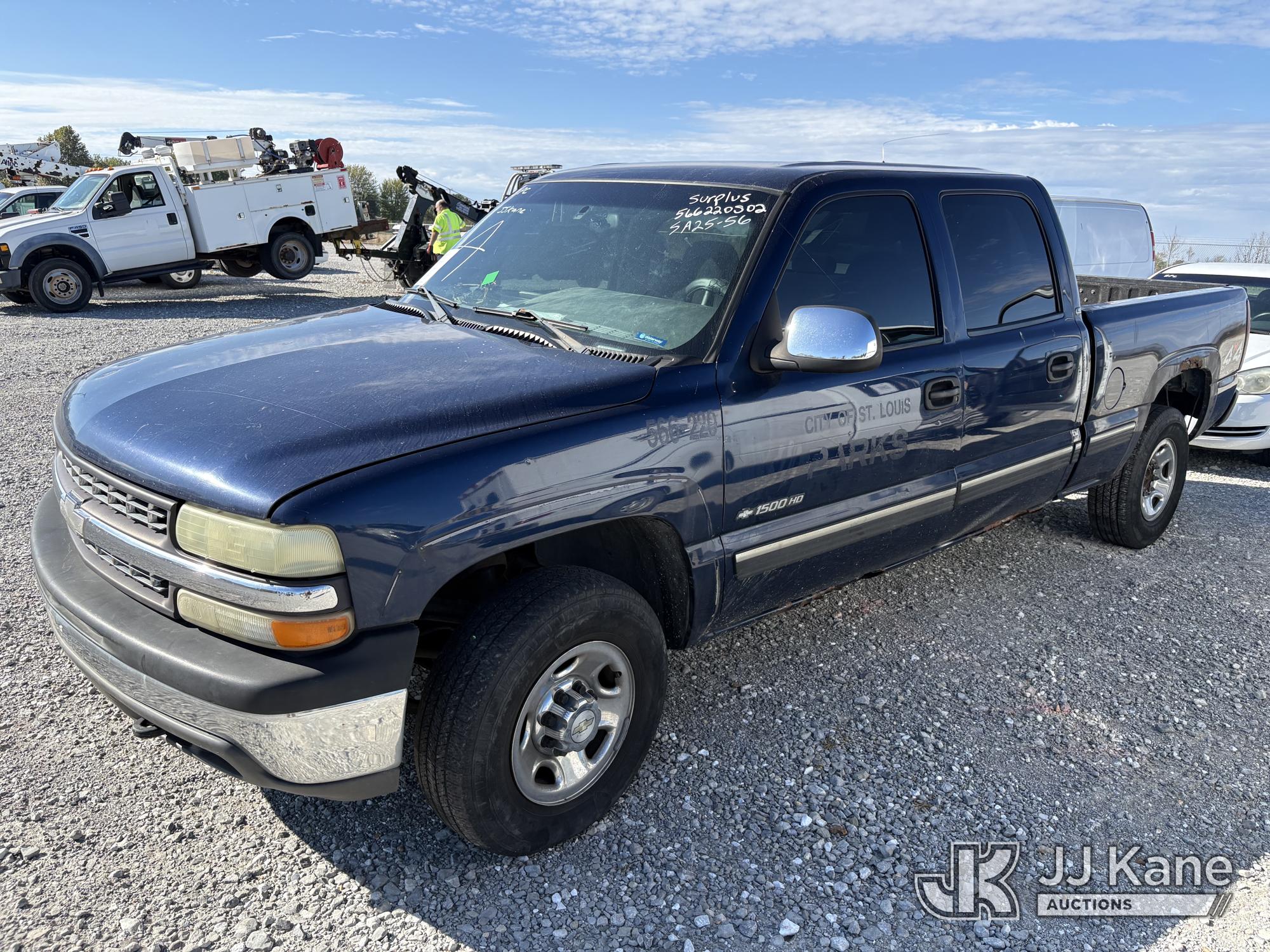 2002 Chevrolet Silverado 1500 Crew-Cab Pickup Truck (1650763)