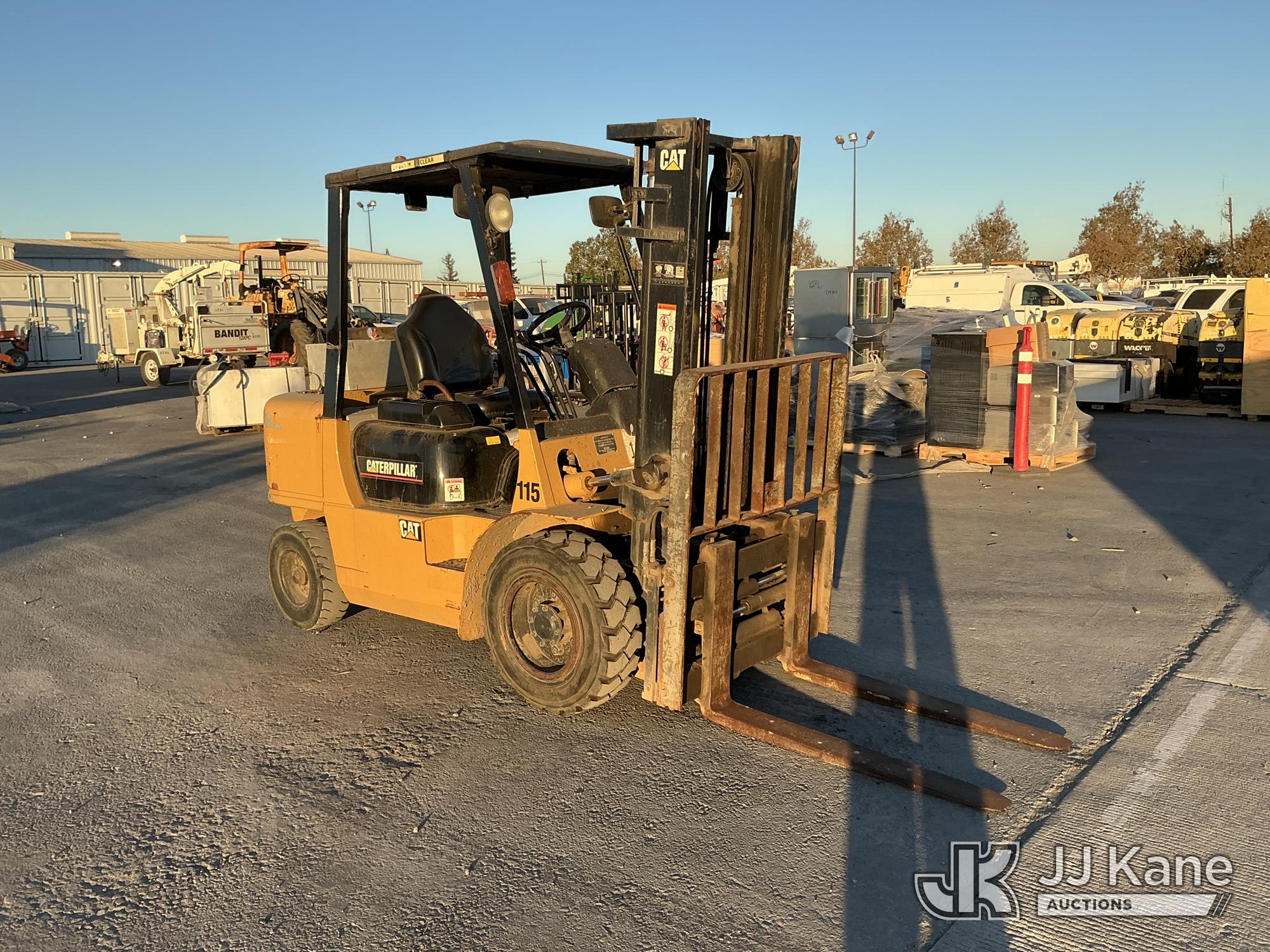 2001 Caterpillar DP30K