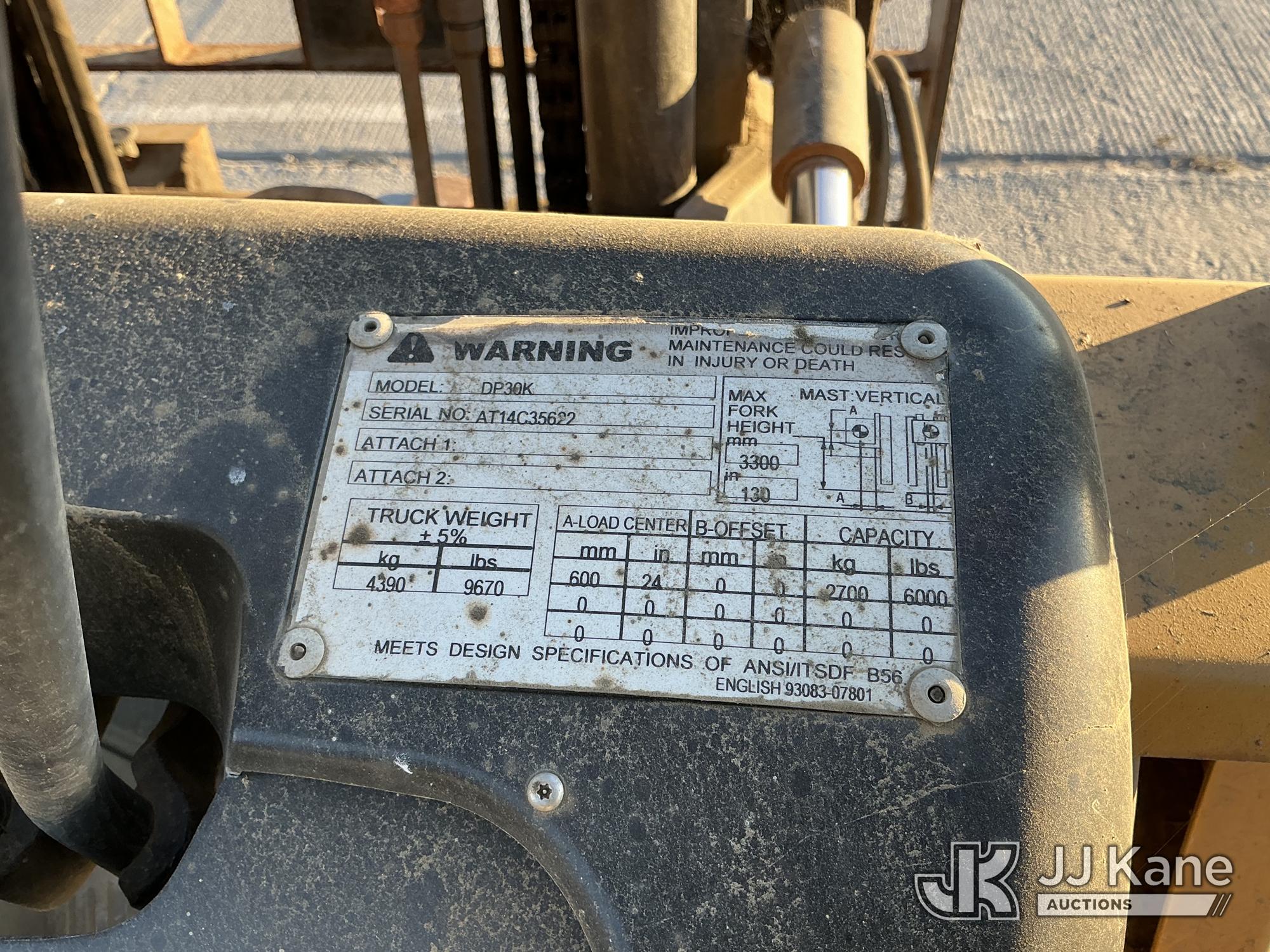 2001 Caterpillar DP30K