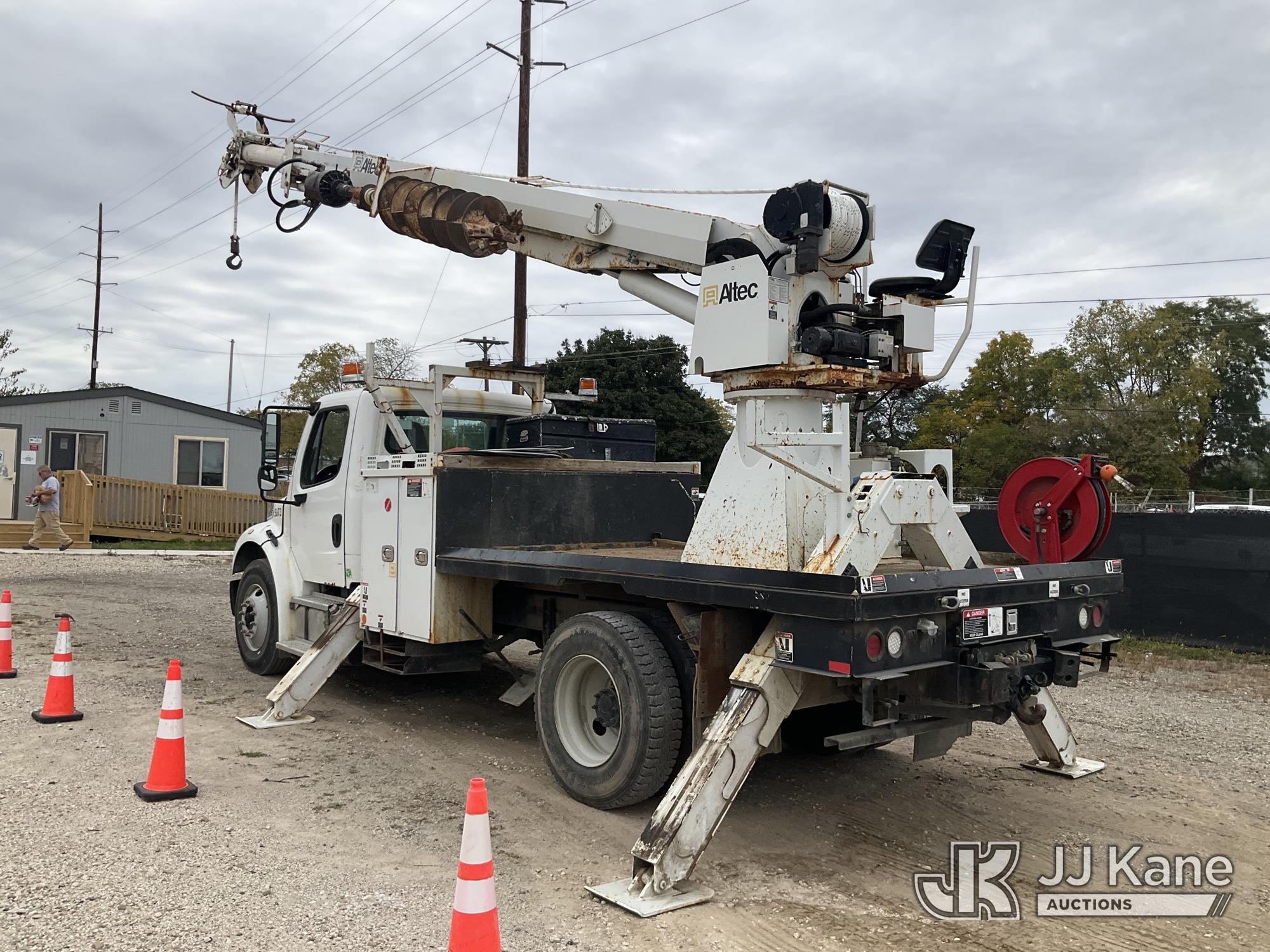 2017 Freightliner M2 106