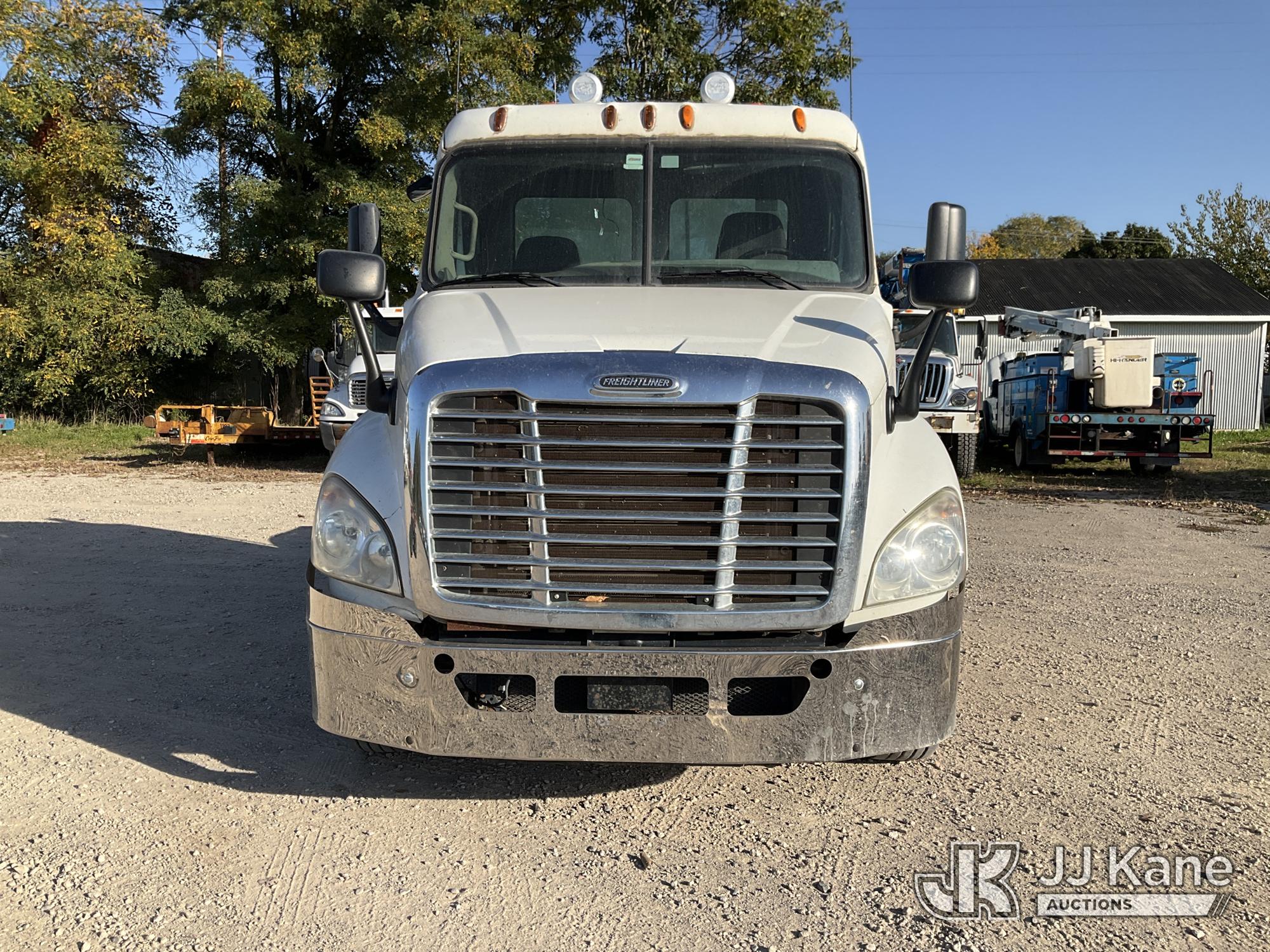 2013 Freightliner CASCADIA 125