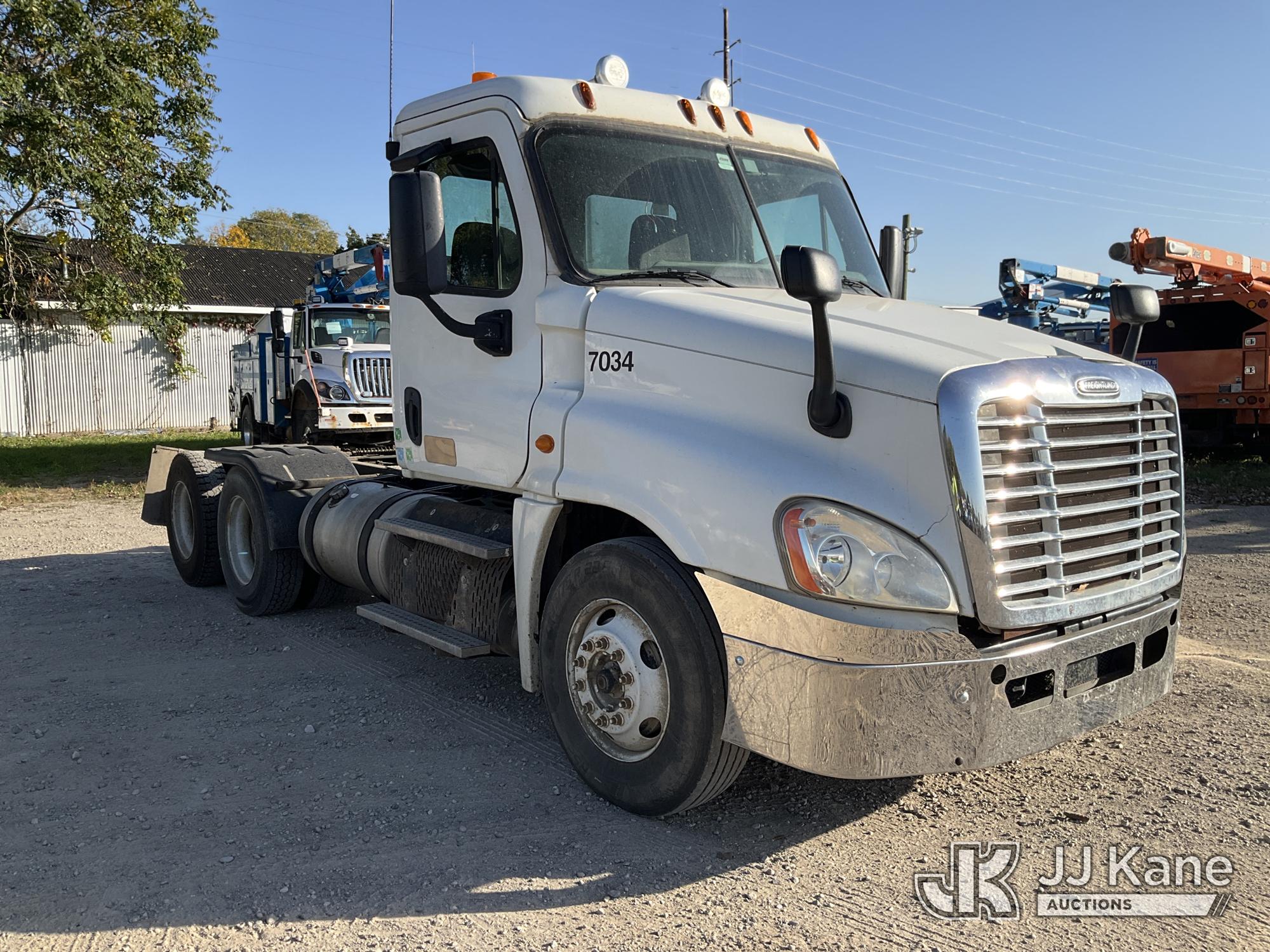 2013 Freightliner CASCADIA 125