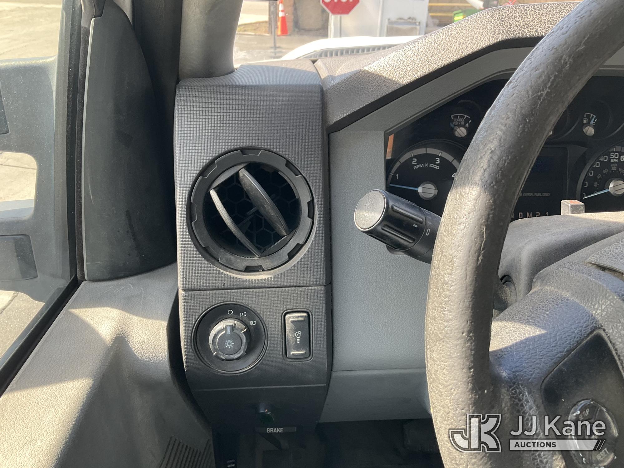 2012 Ford F-450 SD