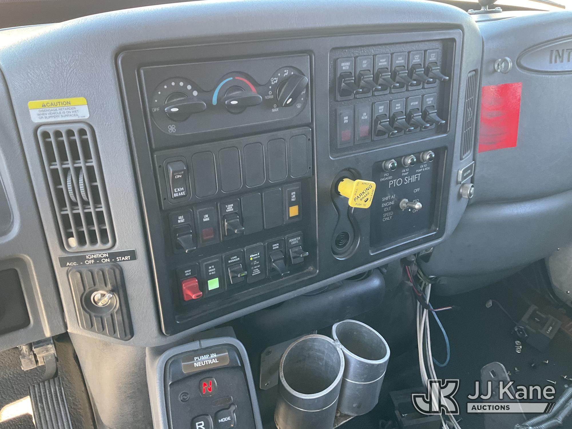 2005 International 7400