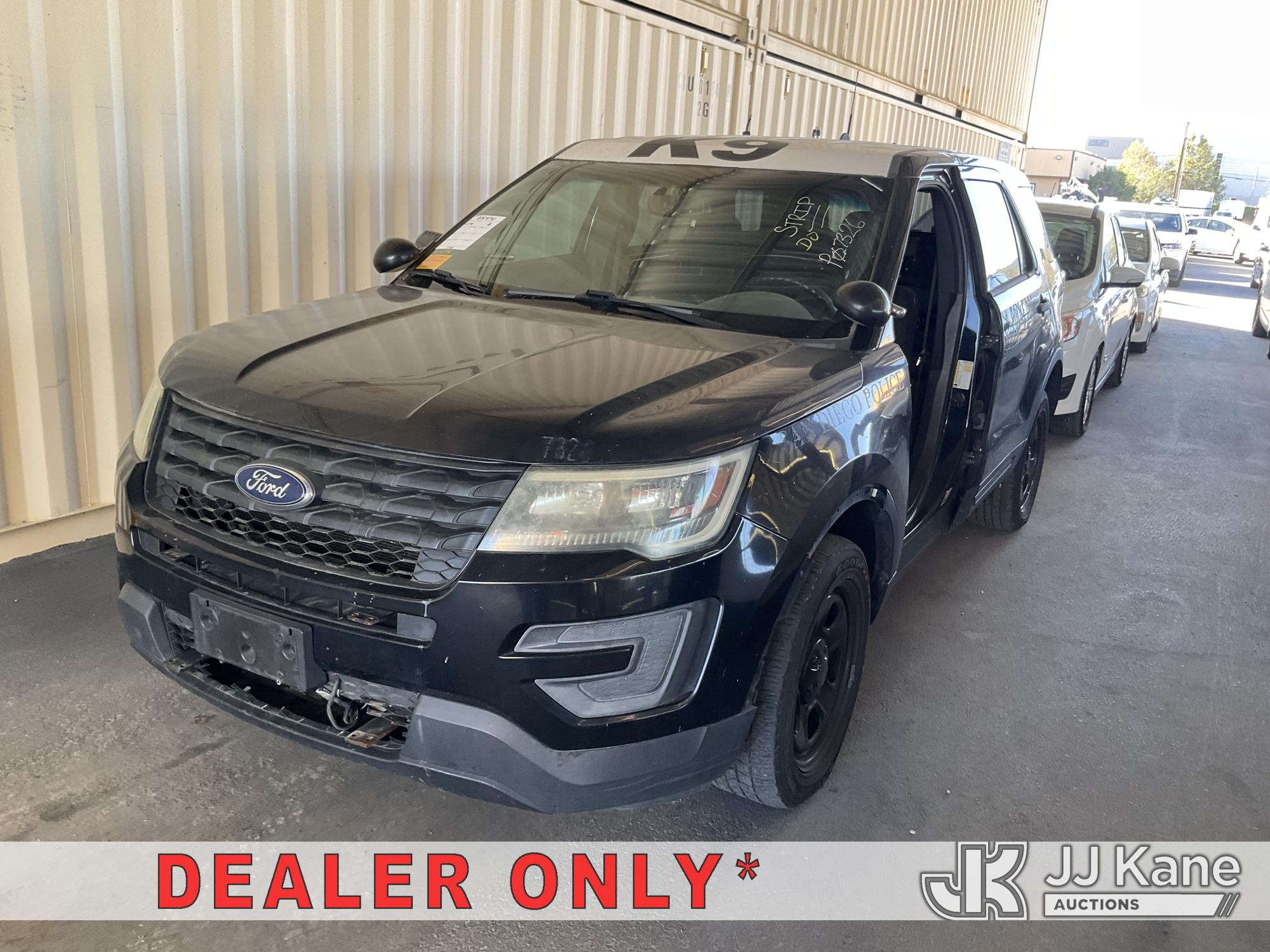 2016 Ford Explorer