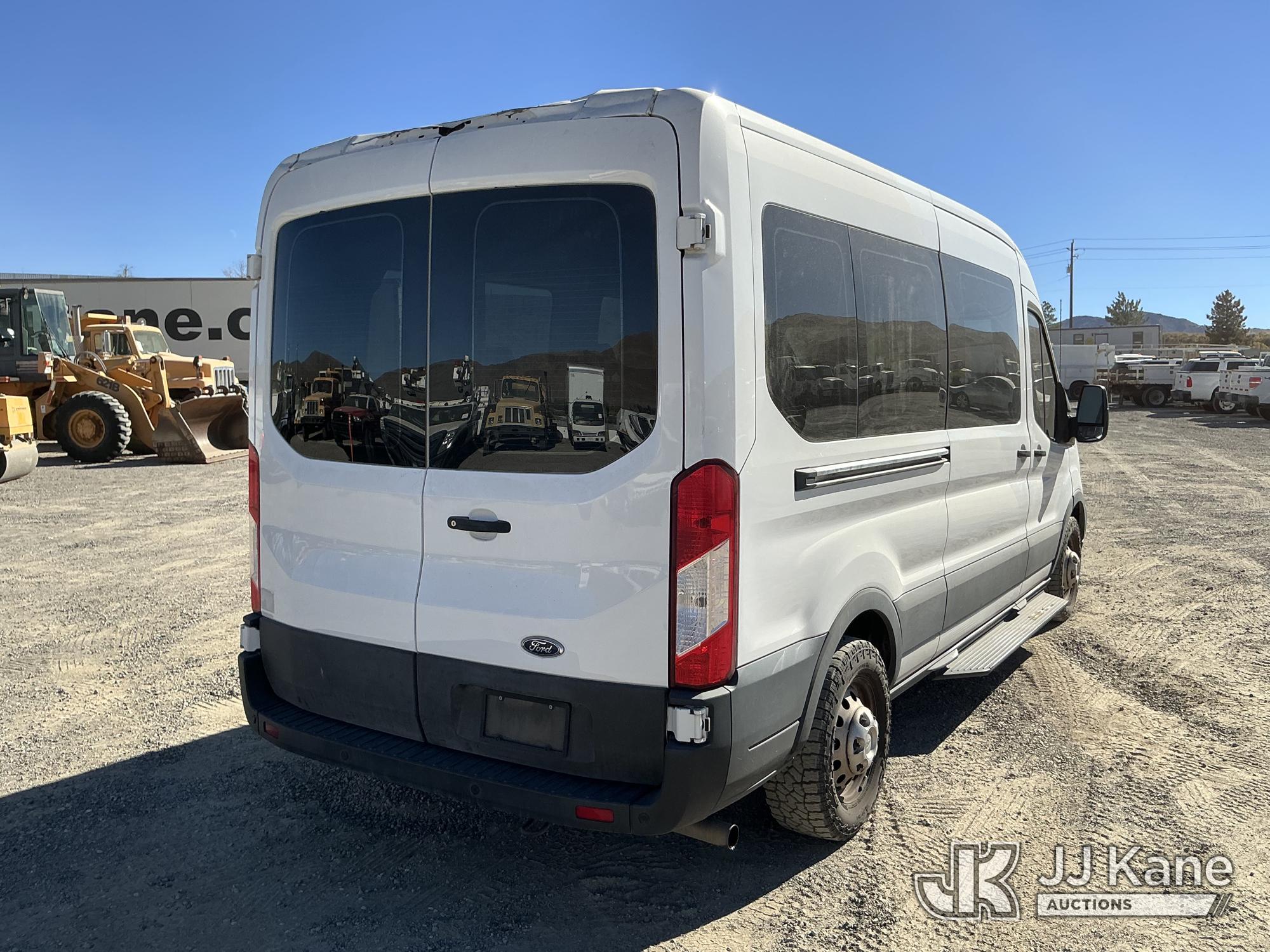 2022 Ford TRANSIT