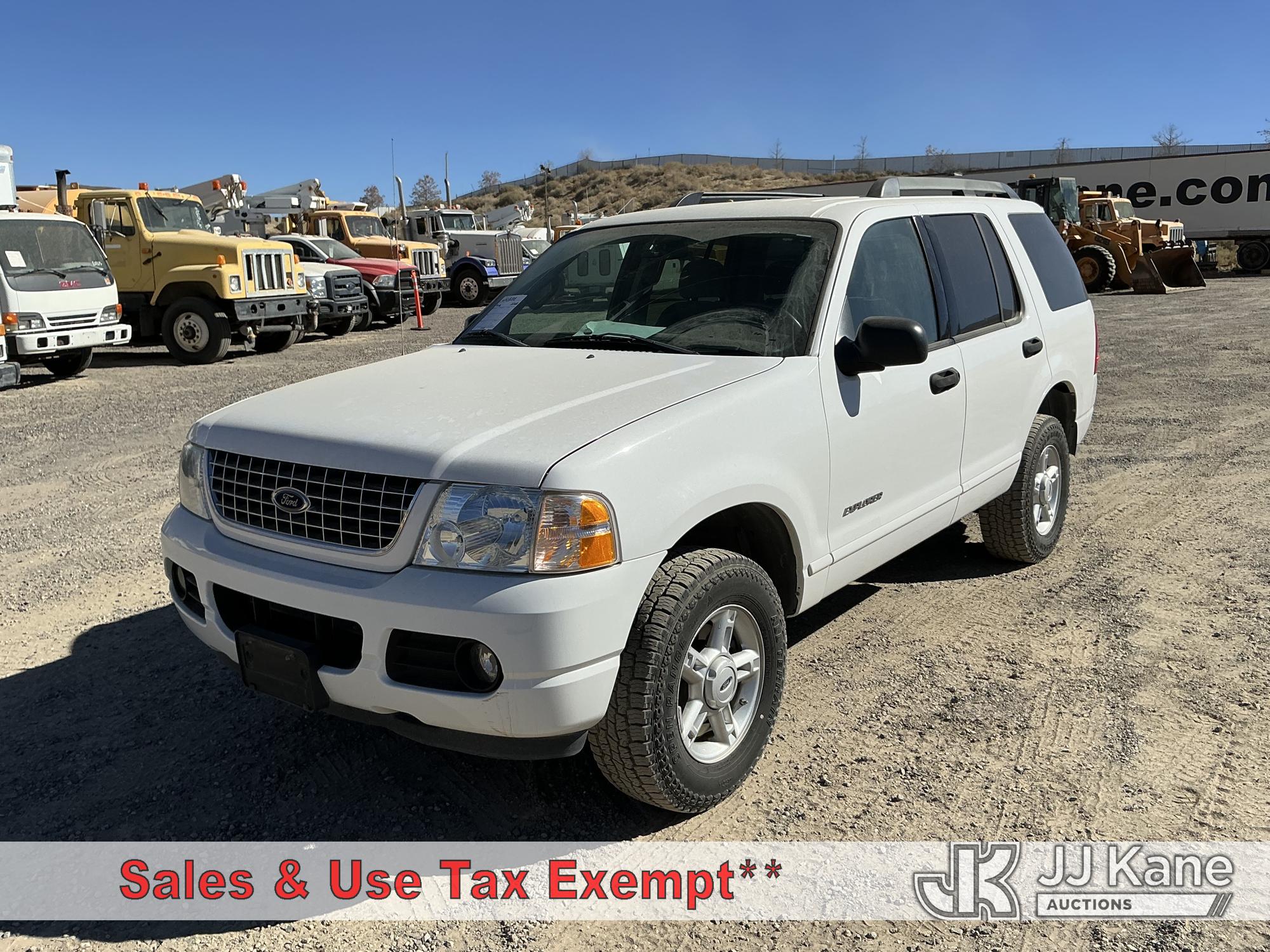 2005 Ford Explorer 4-Door Sport Utility Vehicle (1650888)