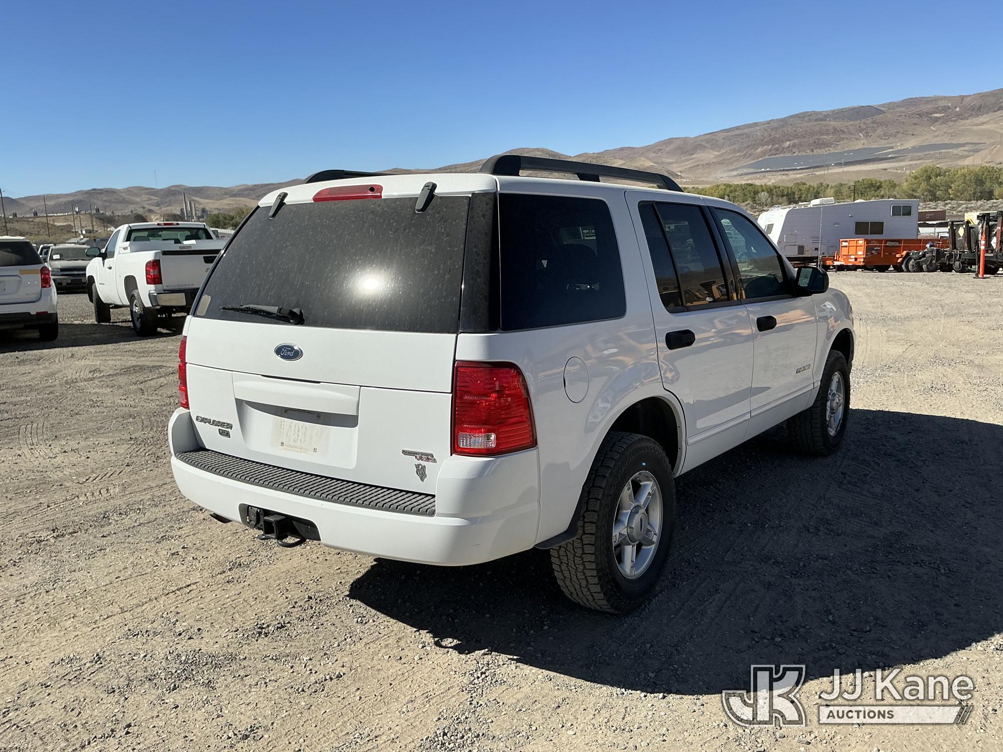 2005 Ford Explorer
