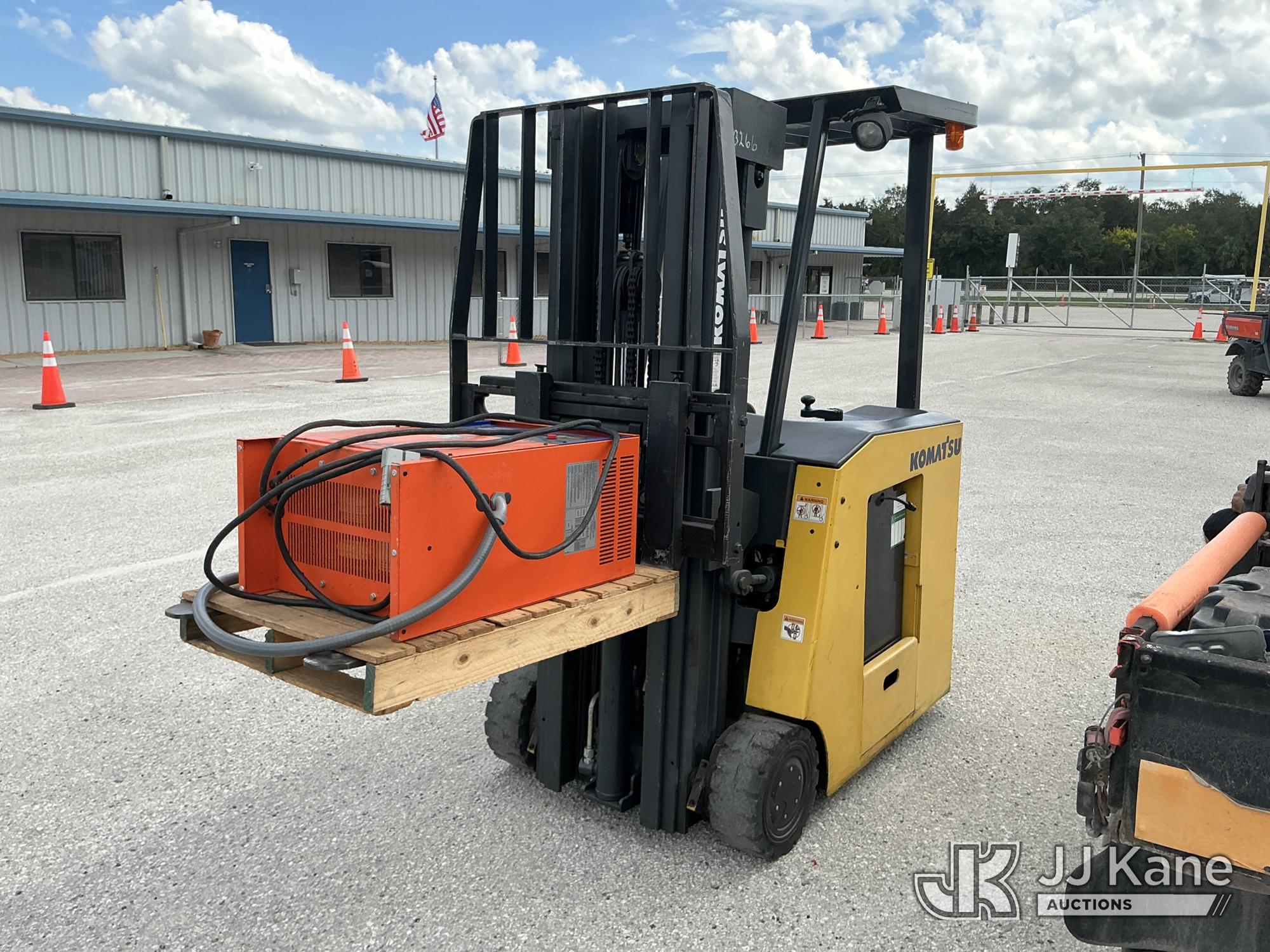 Photo of Komatsu FS15S-1